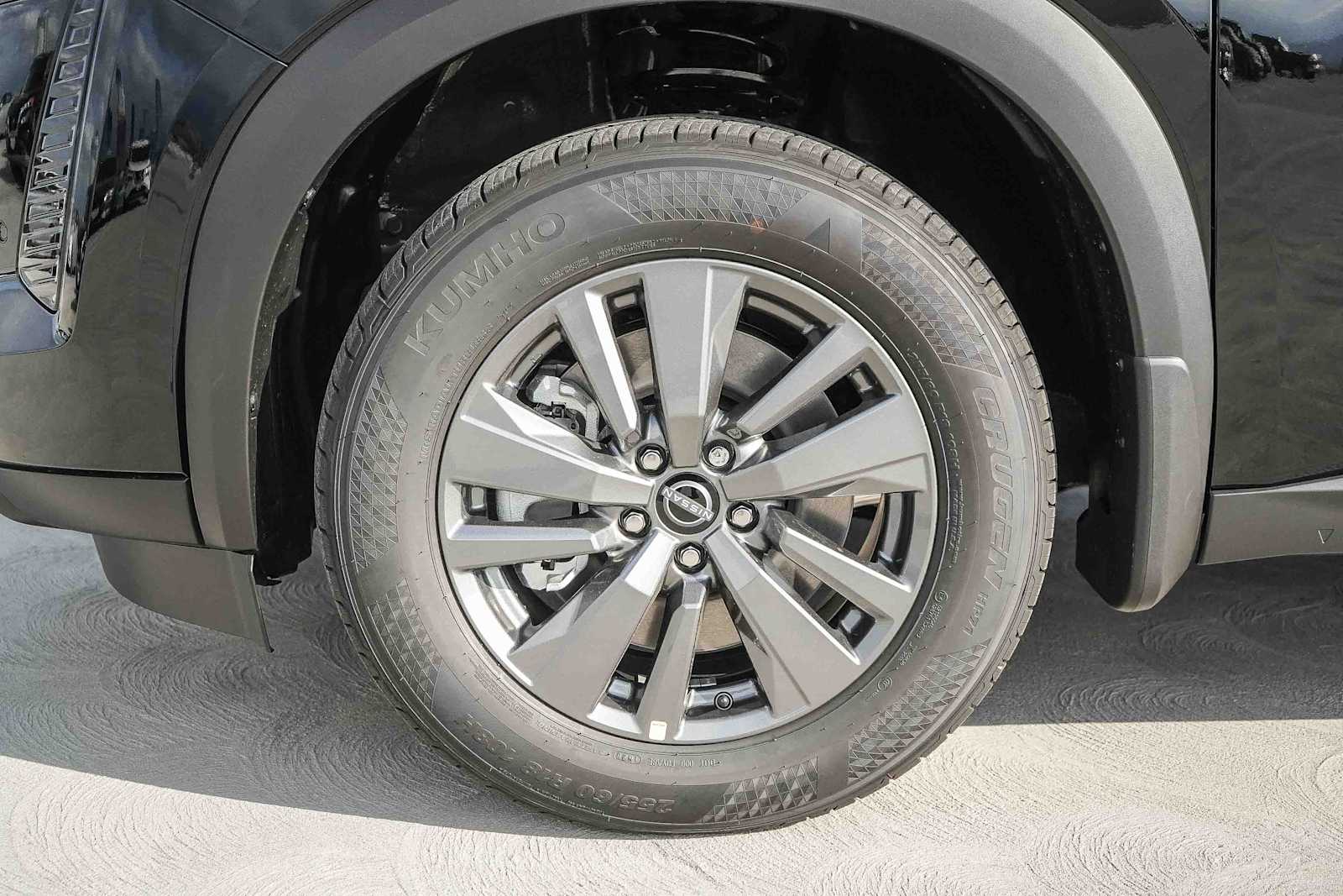 Thumbnail: 2026 Nissan Pathfinder - 11