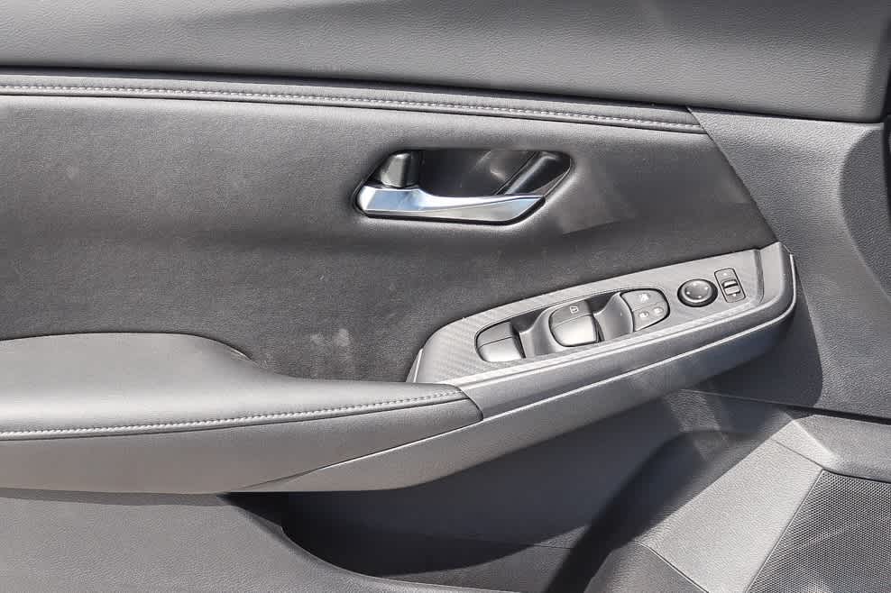 Thumbnail: 2025 Nissan Sentra - 20