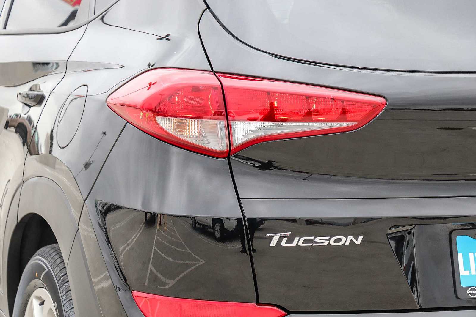 Thumbnail: 2017 Hyundai Tucson - 7