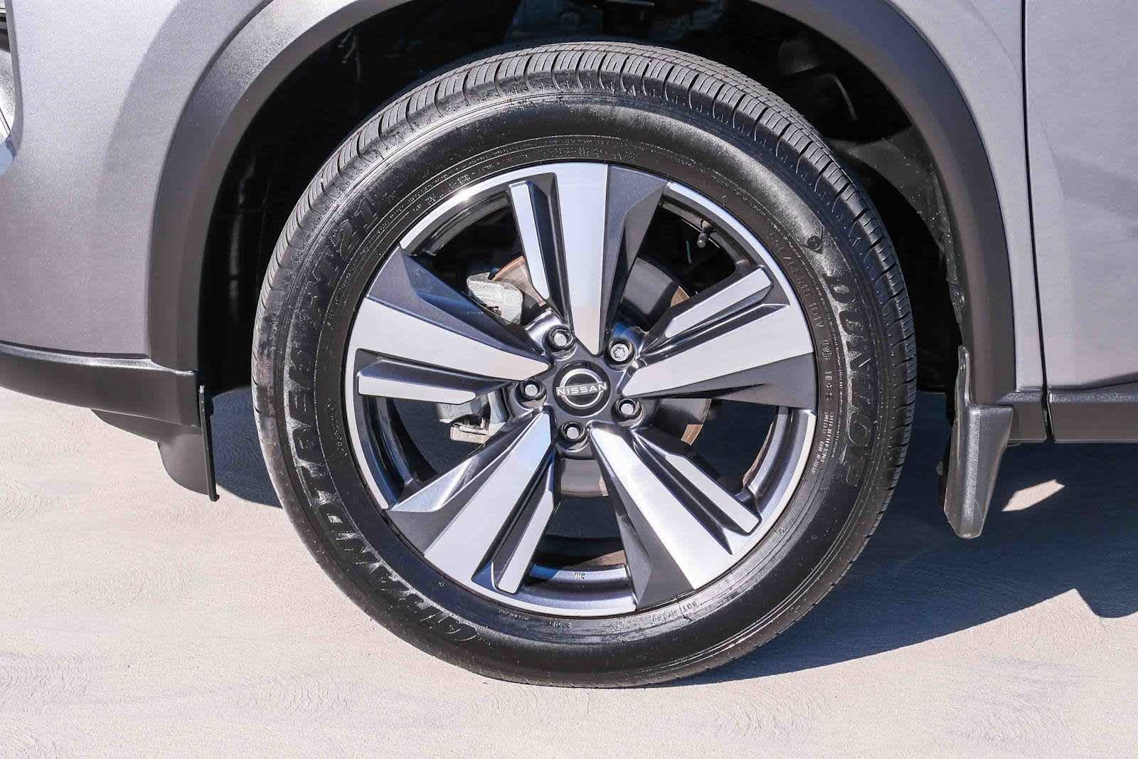 Thumbnail: 2025 Nissan Rogue - 10