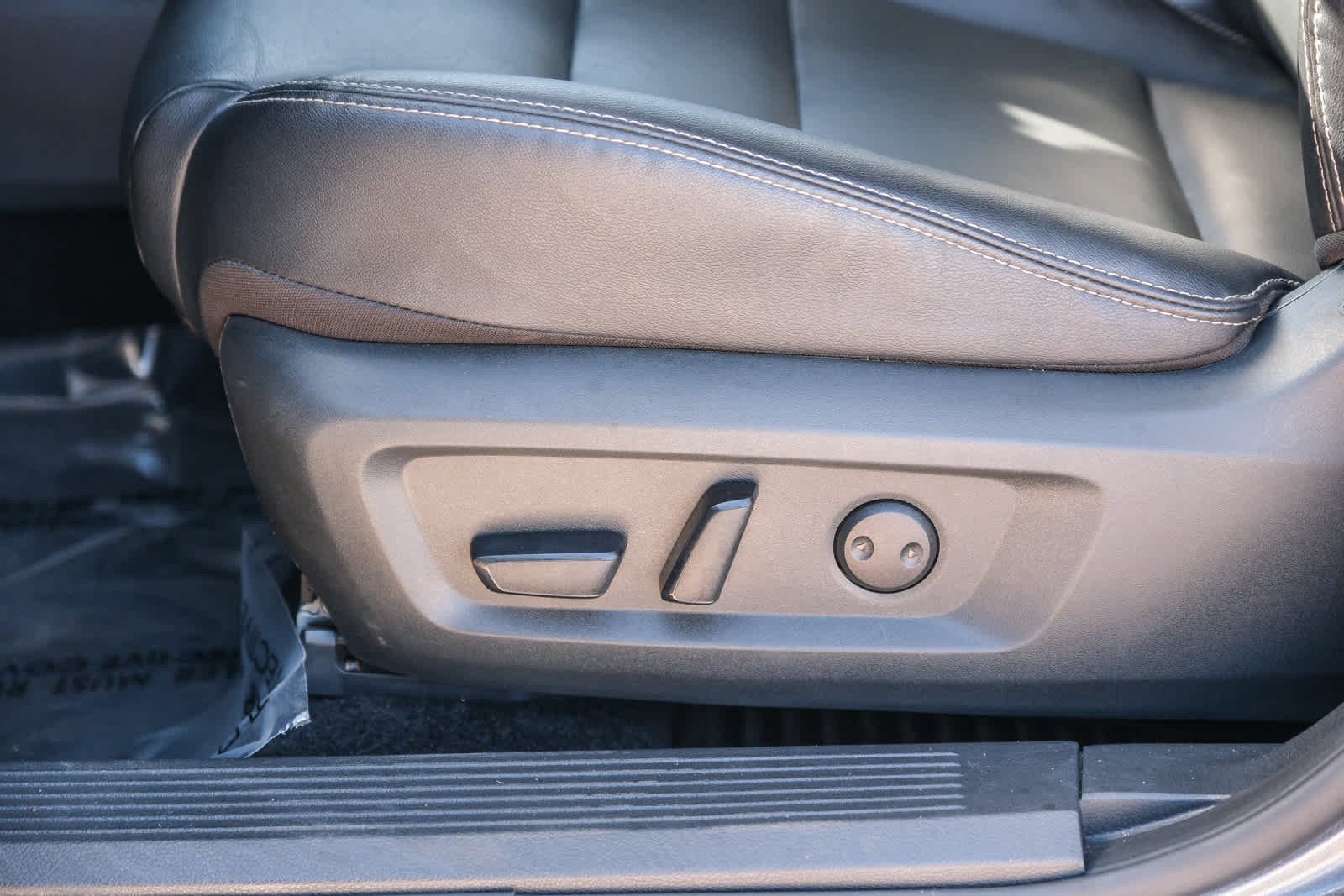 Thumbnail: 2023 Nissan Rogue - 23