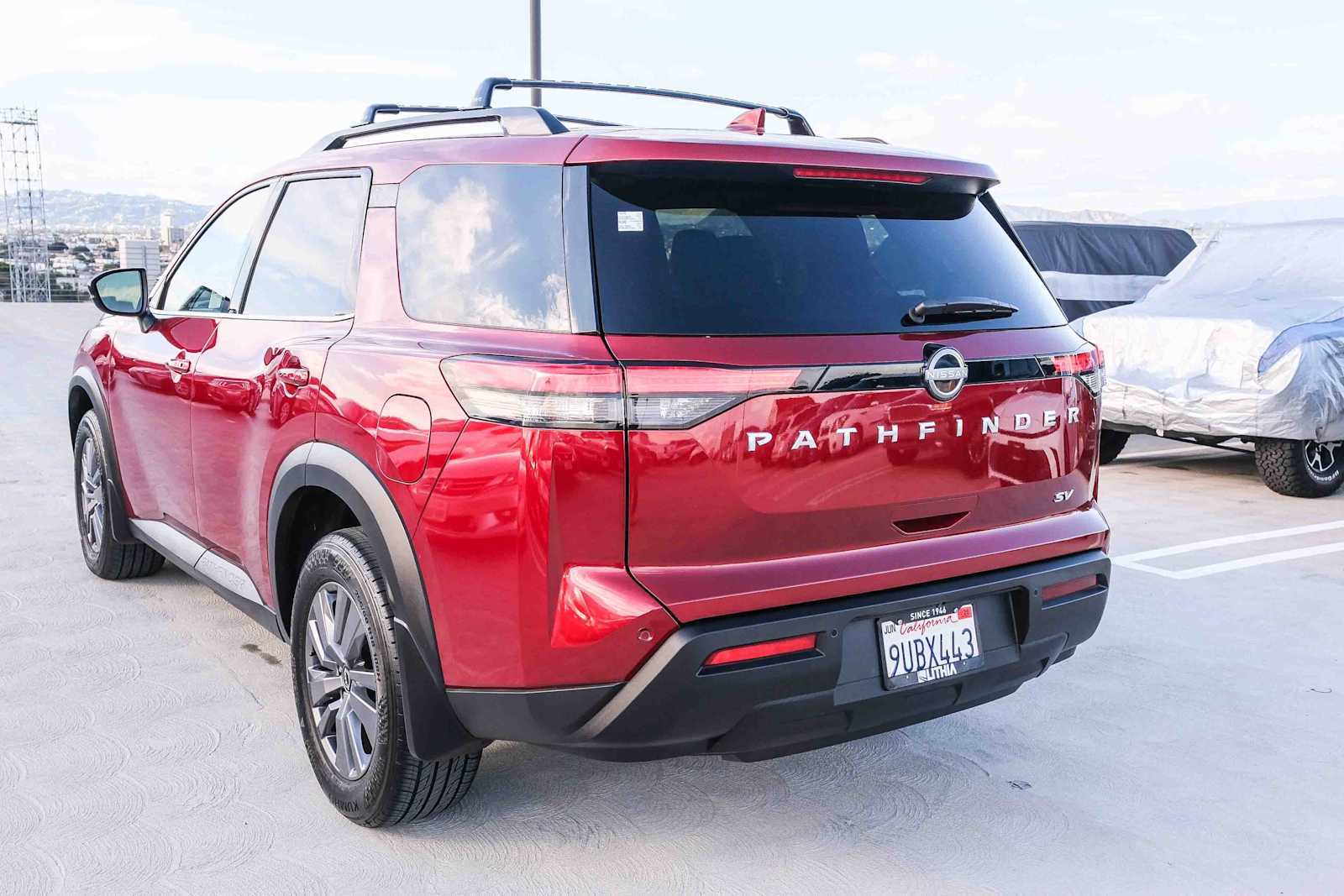 Thumbnail: 2024 Nissan Pathfinder - 8