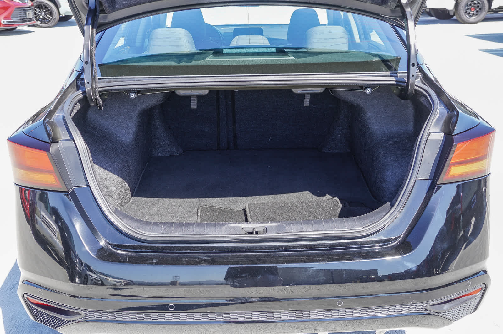 Thumbnail: 2023 Nissan Altima - 26