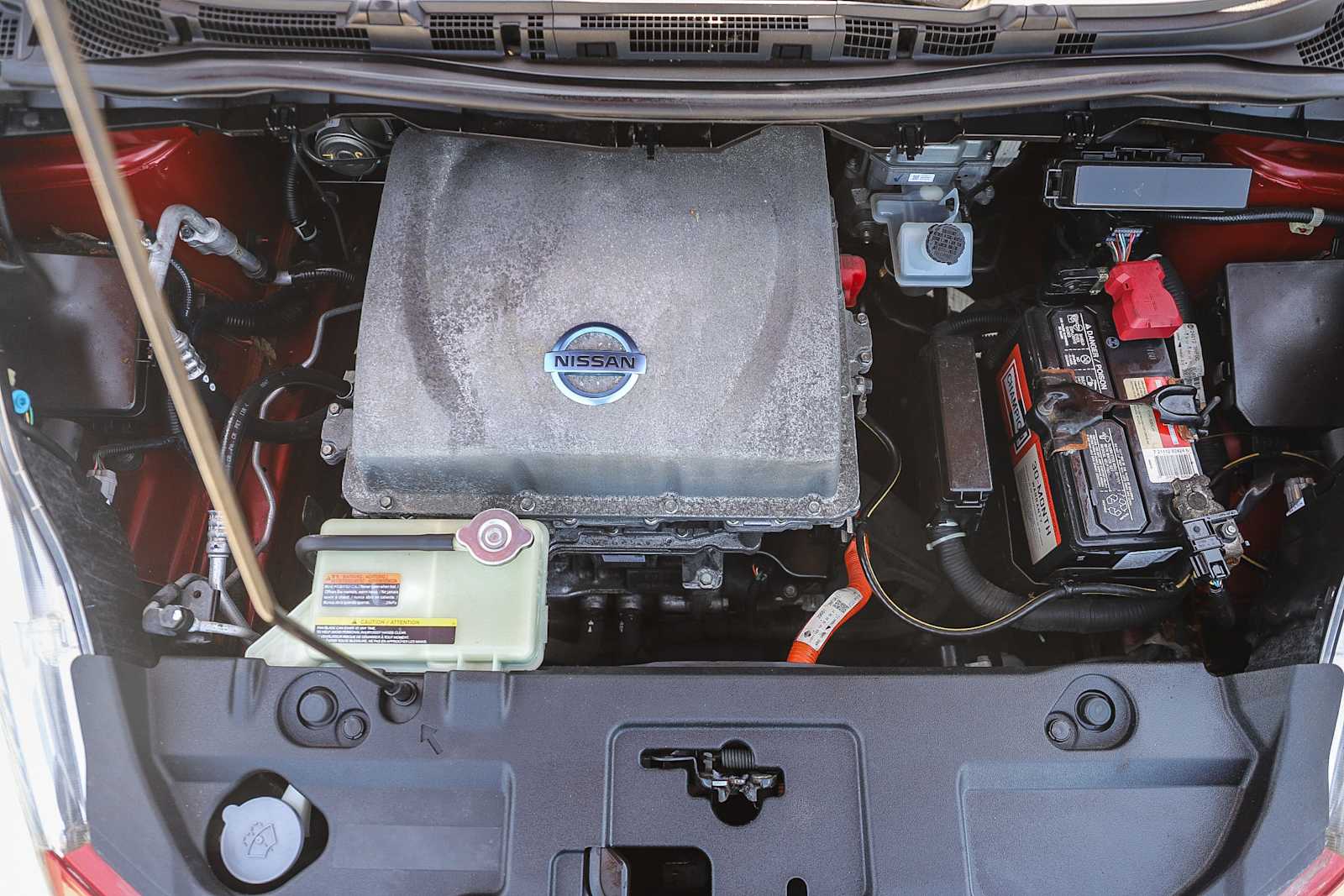 Thumbnail: 2013 Nissan Leaf - 25