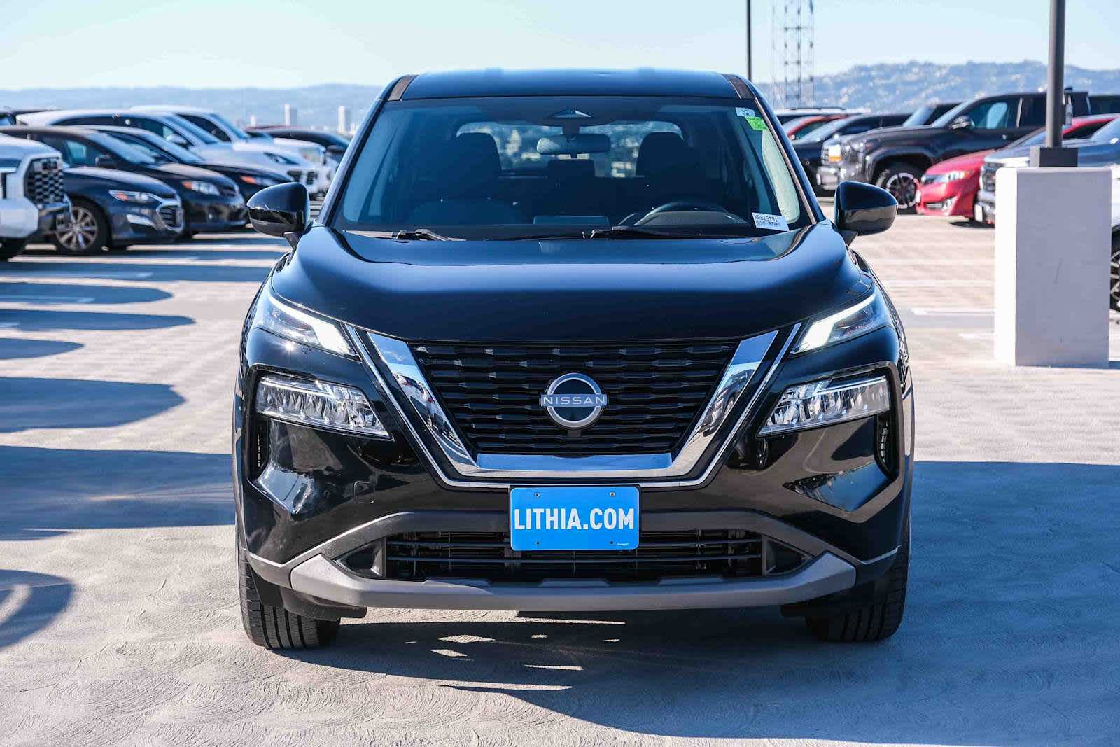 Thumbnail: 2023 Nissan Rogue - 3