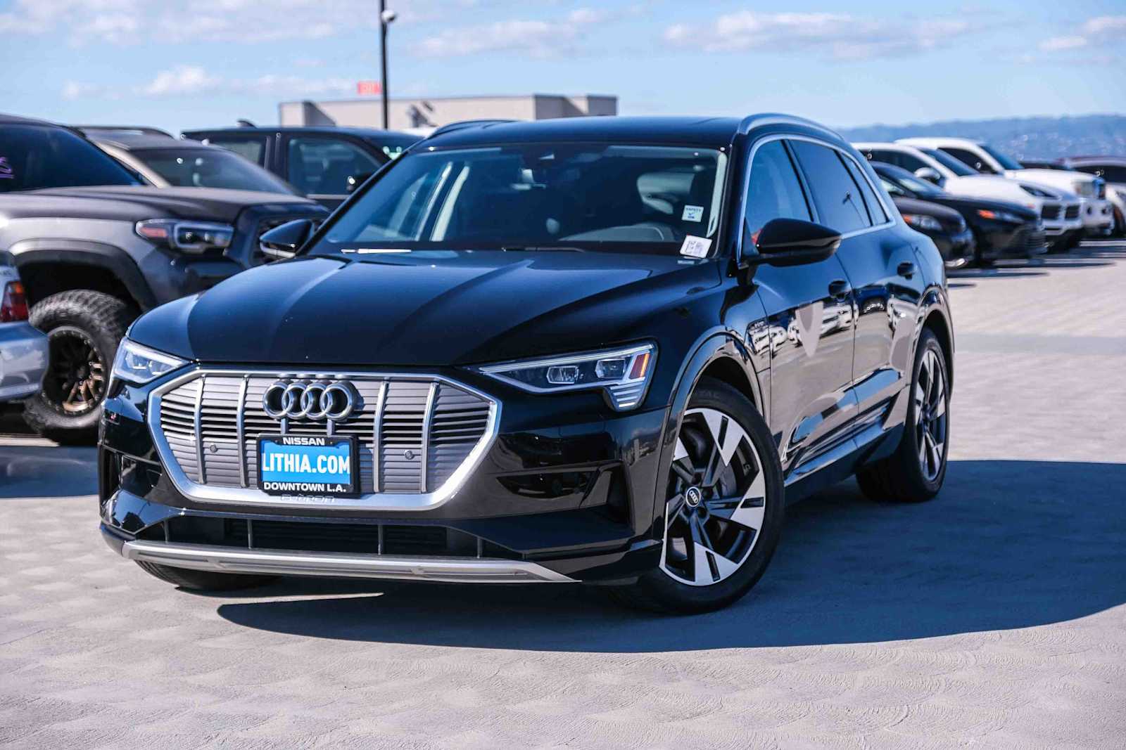 2022 Audi e-tron Premium -
                  Los Angeles, CA