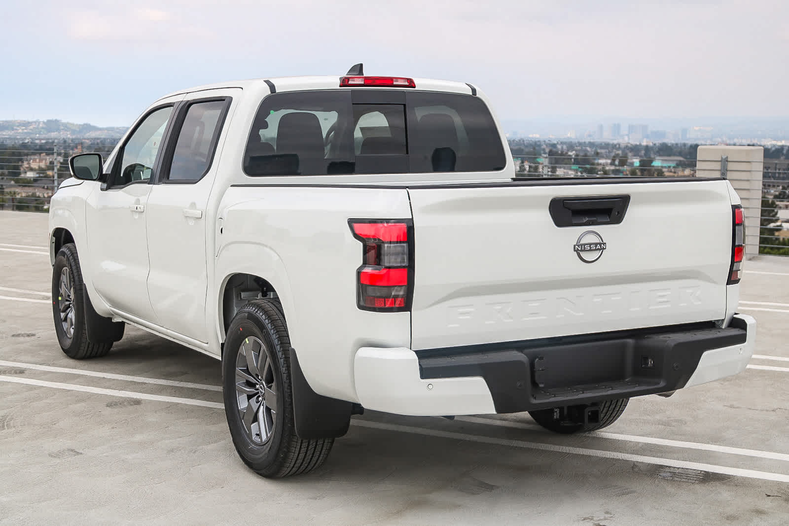 Thumbnail: 2025 Nissan Frontier - 8