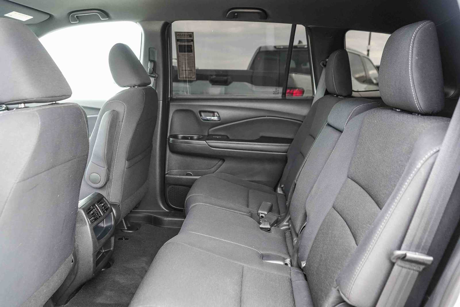 Thumbnail: 2021 Honda Passport - 19