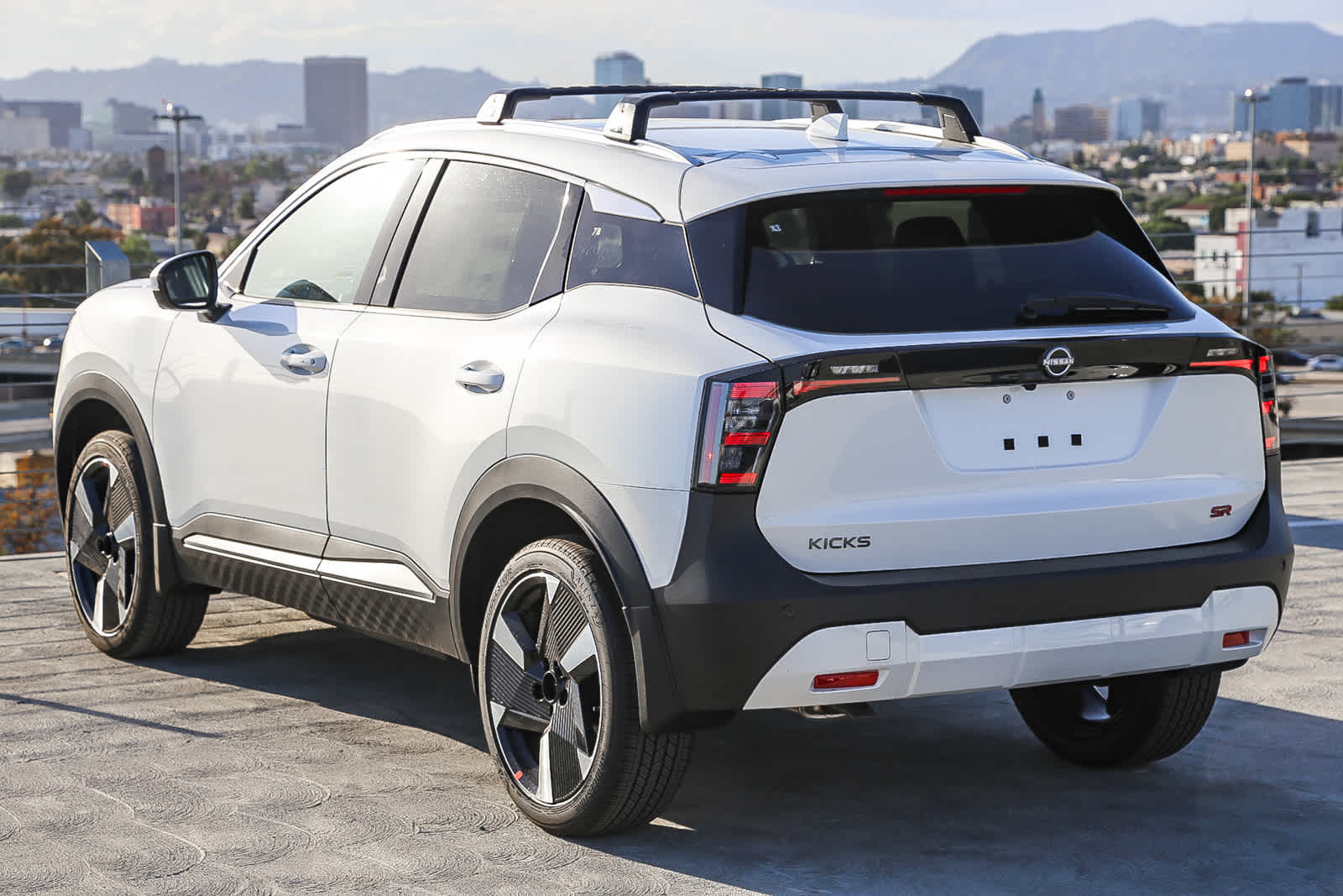 Thumbnail: 2025 Nissan Kicks - 6