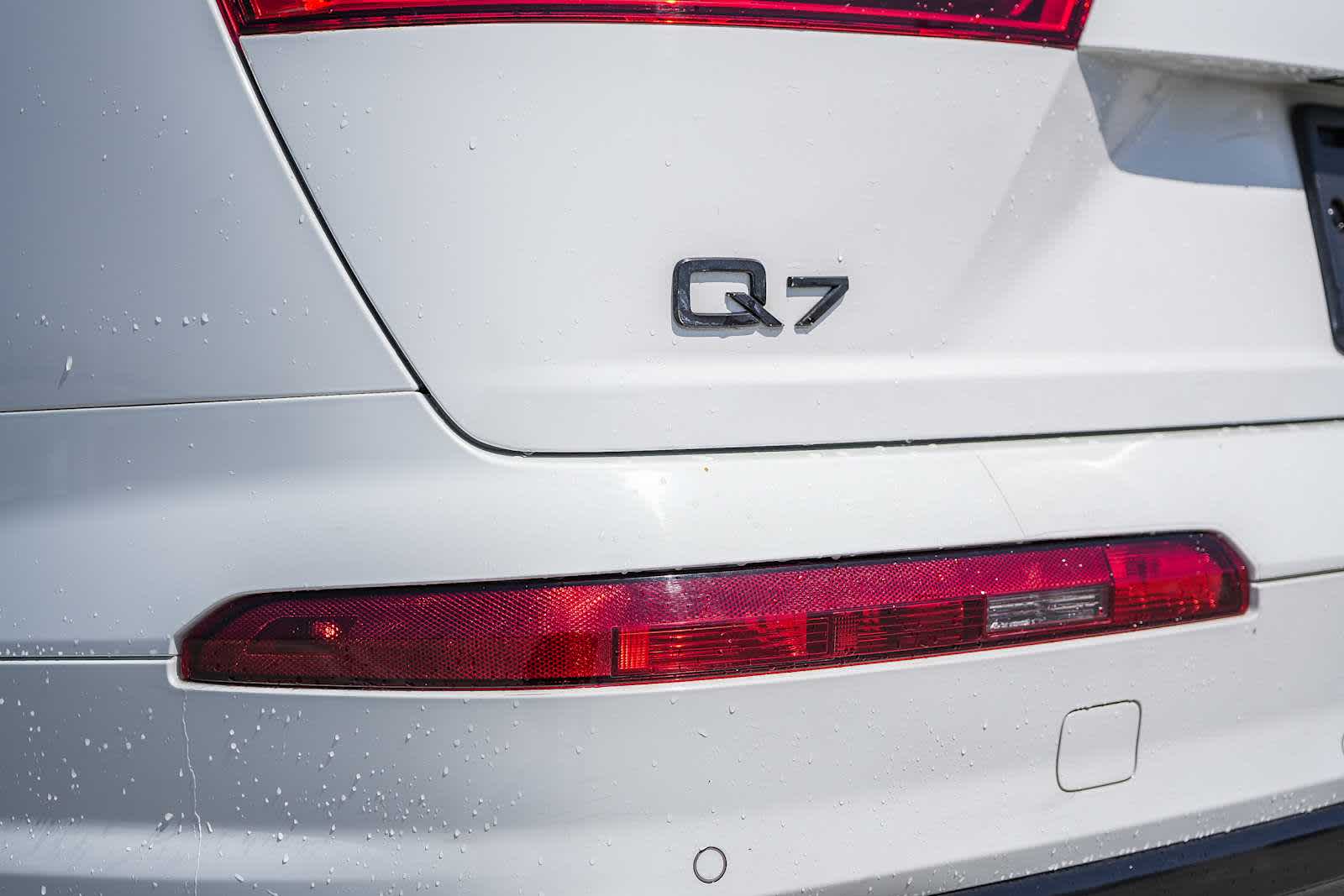 Thumbnail: 2019 Audi Q7 - 10