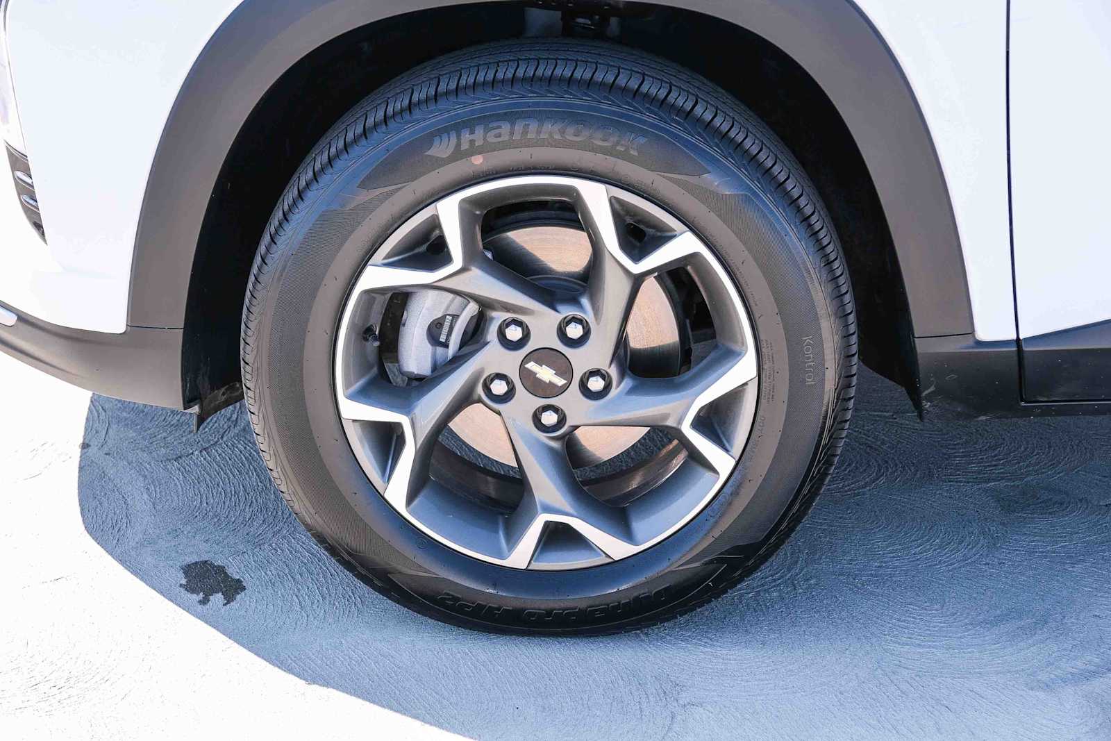 Thumbnail: 2025 Chevrolet Trax - 10