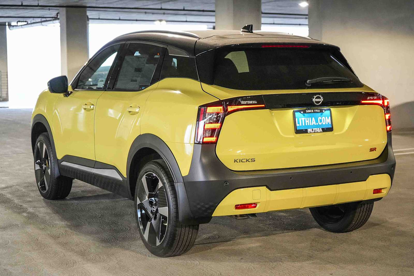 Thumbnail: 2026 Nissan Kicks - 8