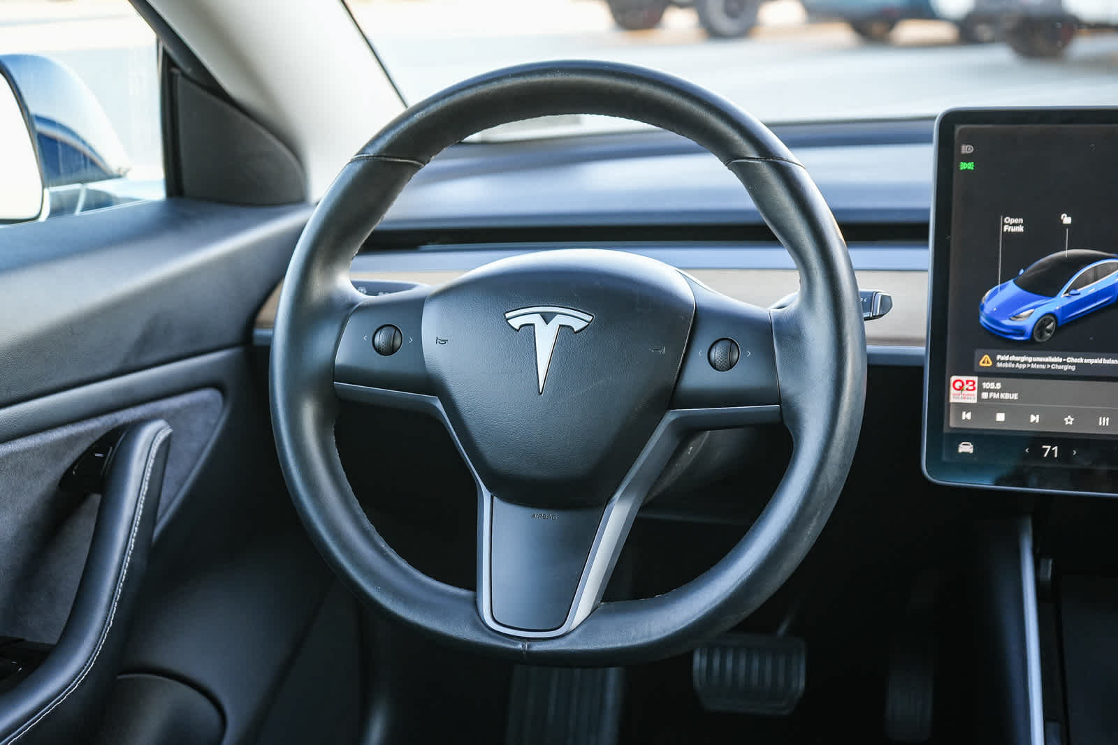 Thumbnail: 2018 Tesla Model 3 - 15