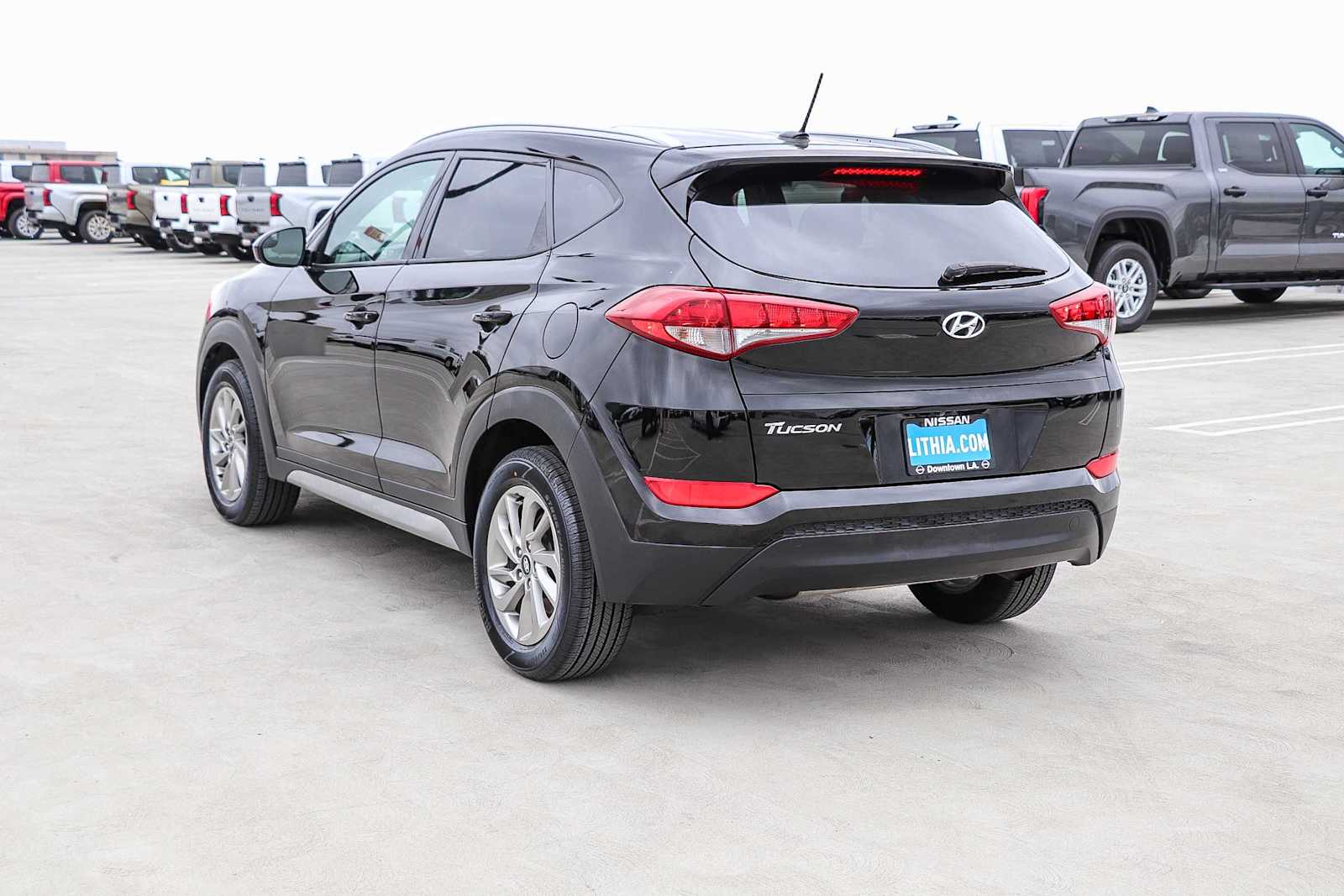 Thumbnail: 2017 Hyundai Tucson - 6