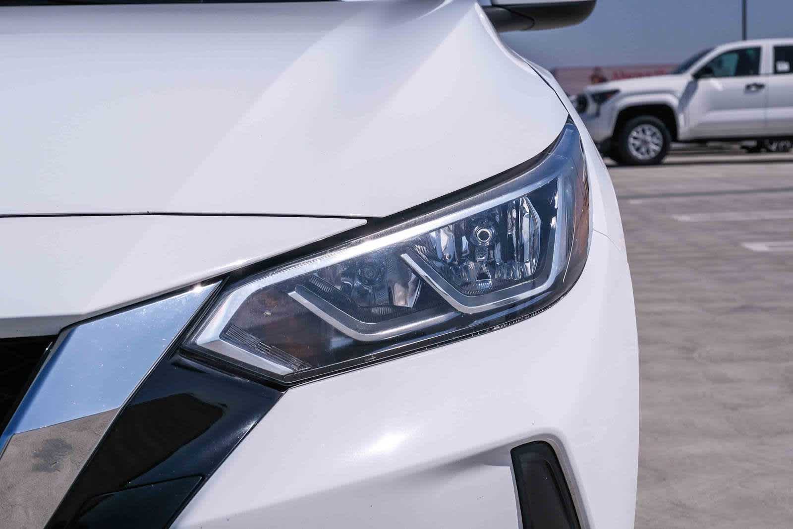 Thumbnail: 2023 Nissan Sentra - 12