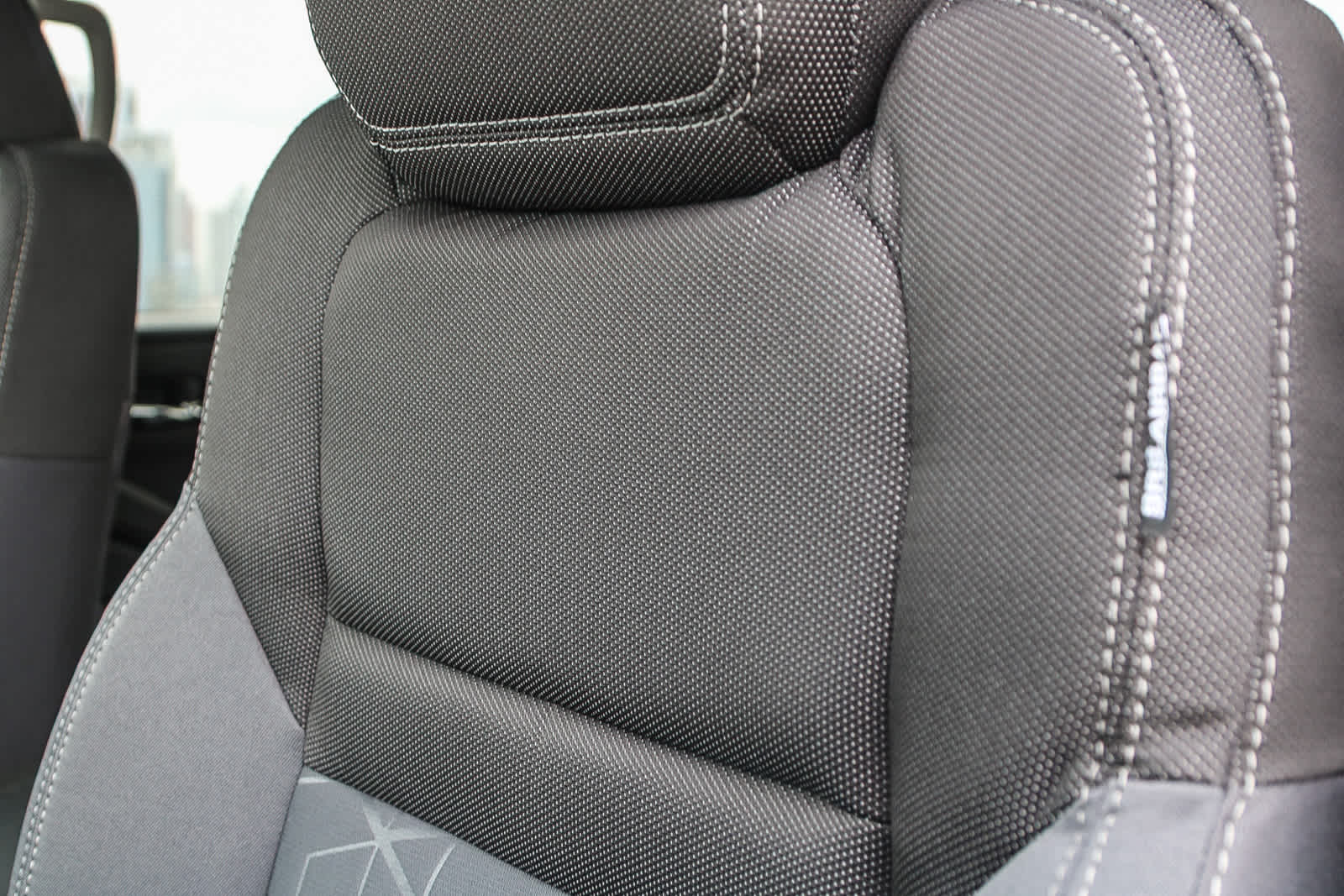 Thumbnail: 2025 Nissan Frontier - 26