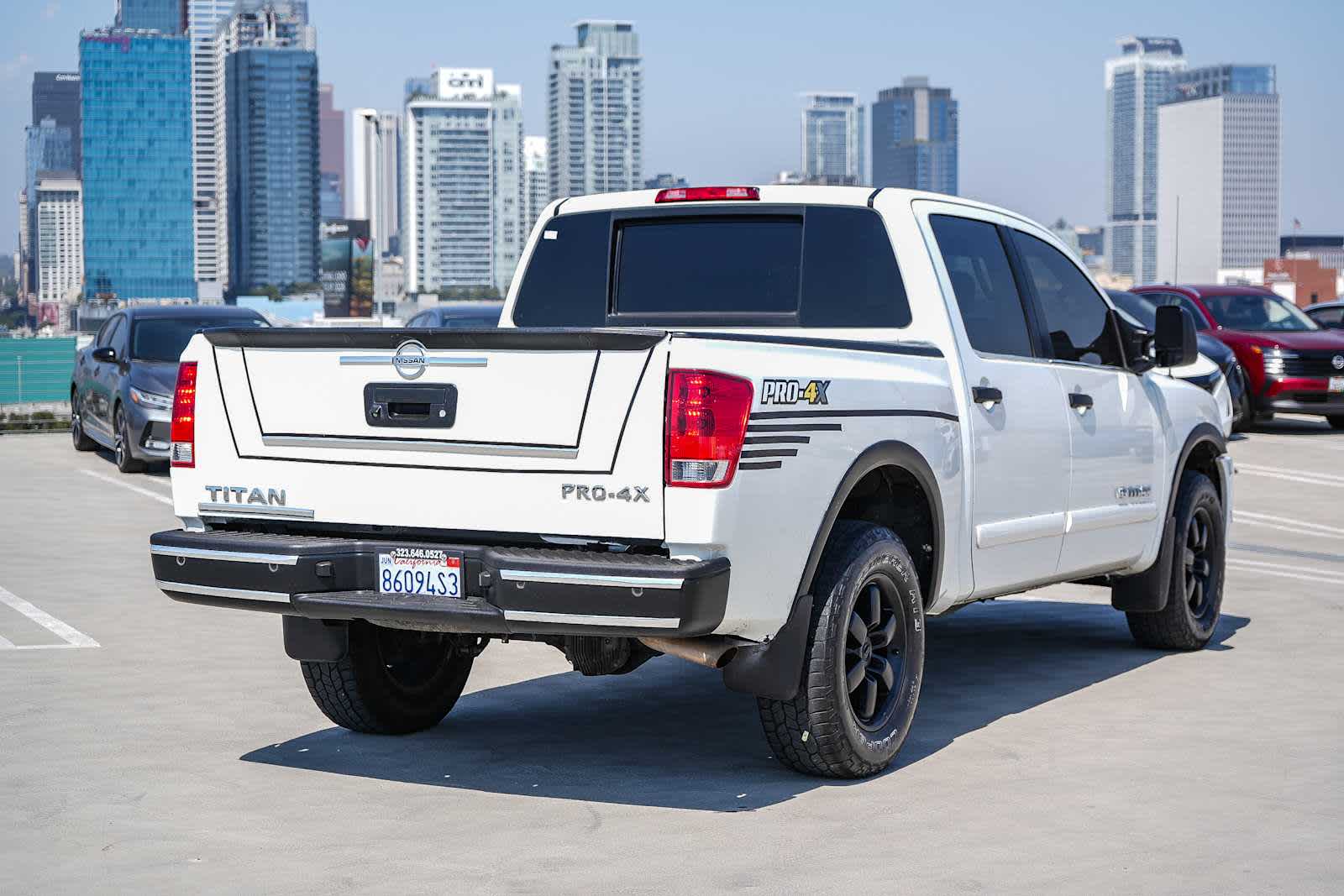 Thumbnail: 2013 Nissan Titan - 6