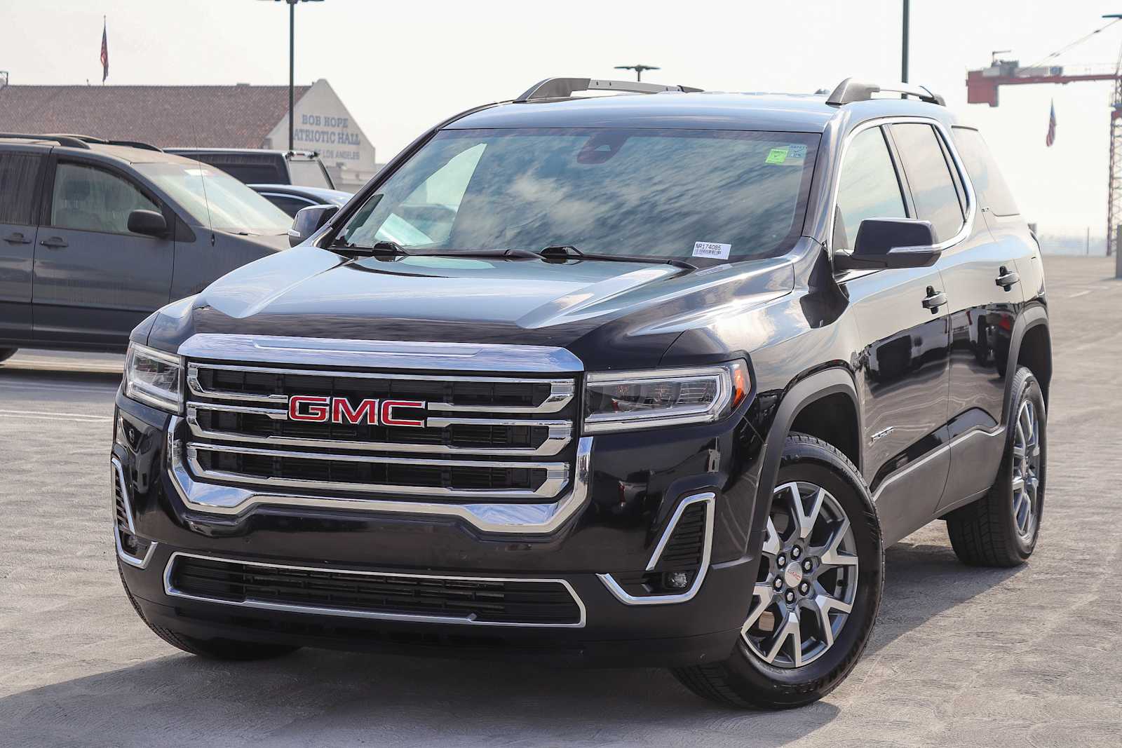 2023 GMC Acadia SLT -
                Los Angeles, CA