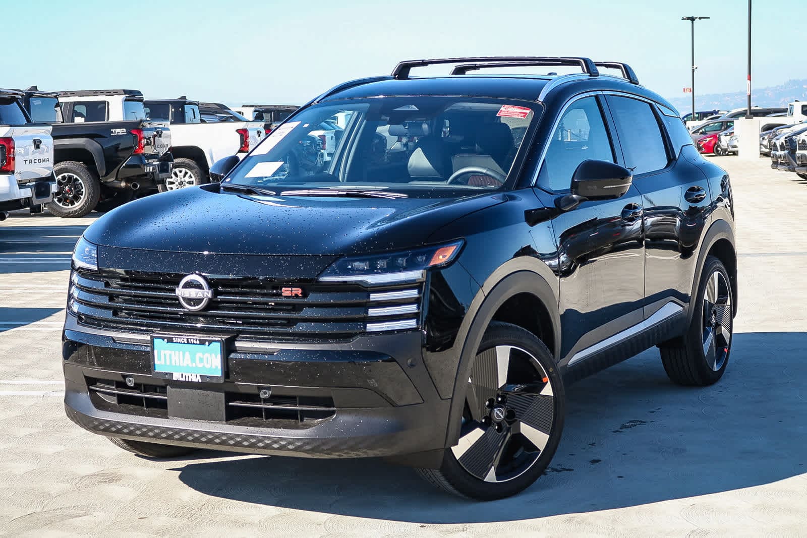 2026 Nissan KICKS SR's photo