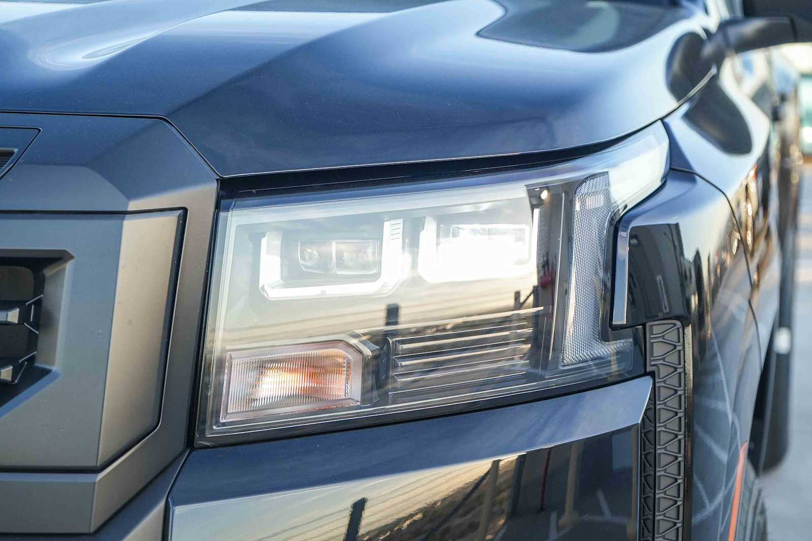 Thumbnail: 2026 Nissan Frontier - 4