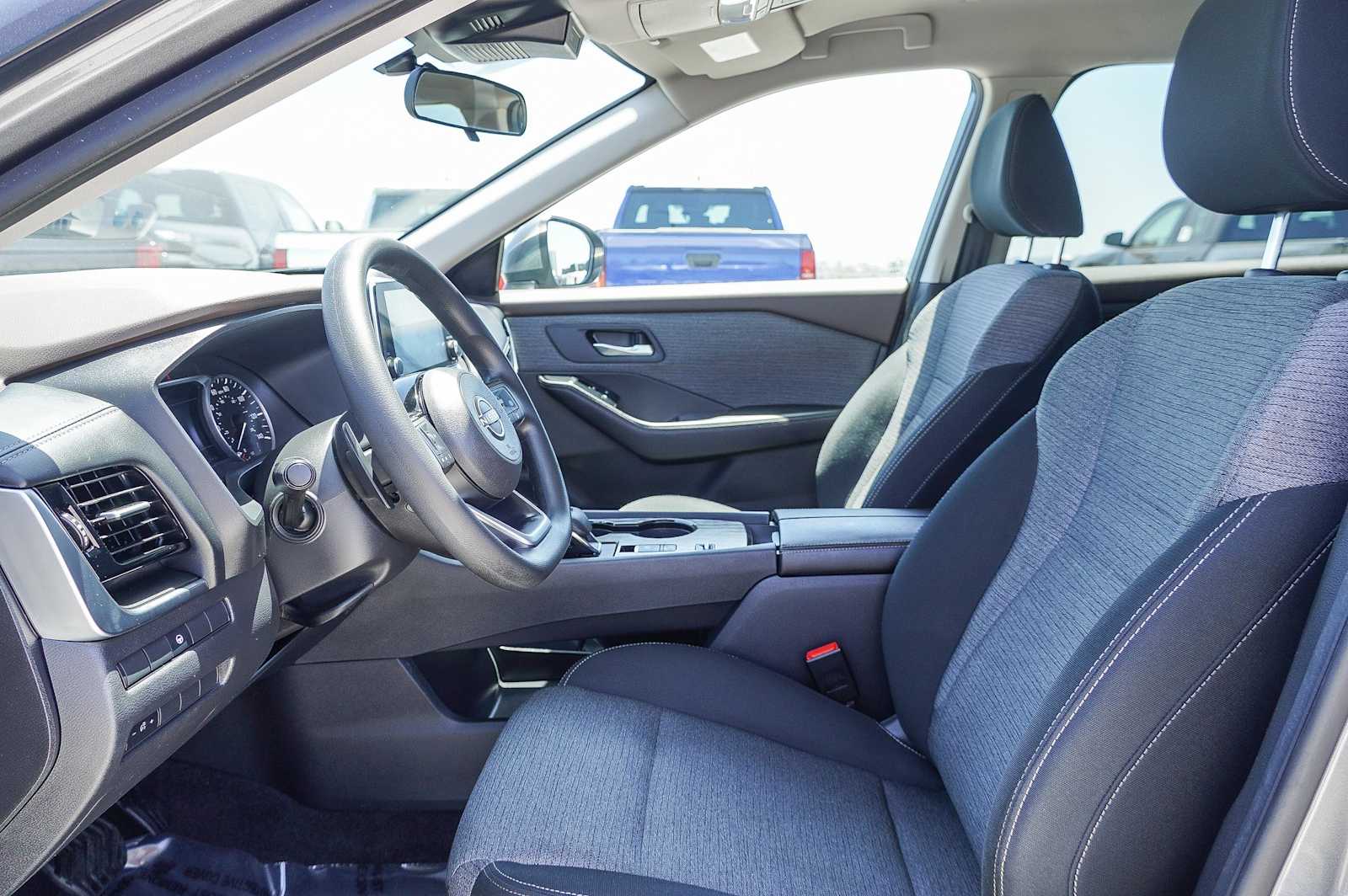 Thumbnail: 2022 Nissan Rogue - 19