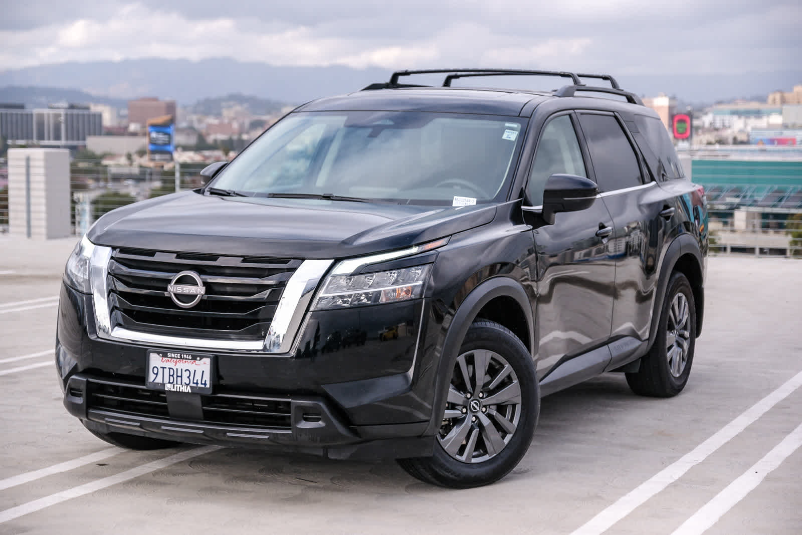 2022 Nissan Pathfinder SV -
                  Los Angeles, CA