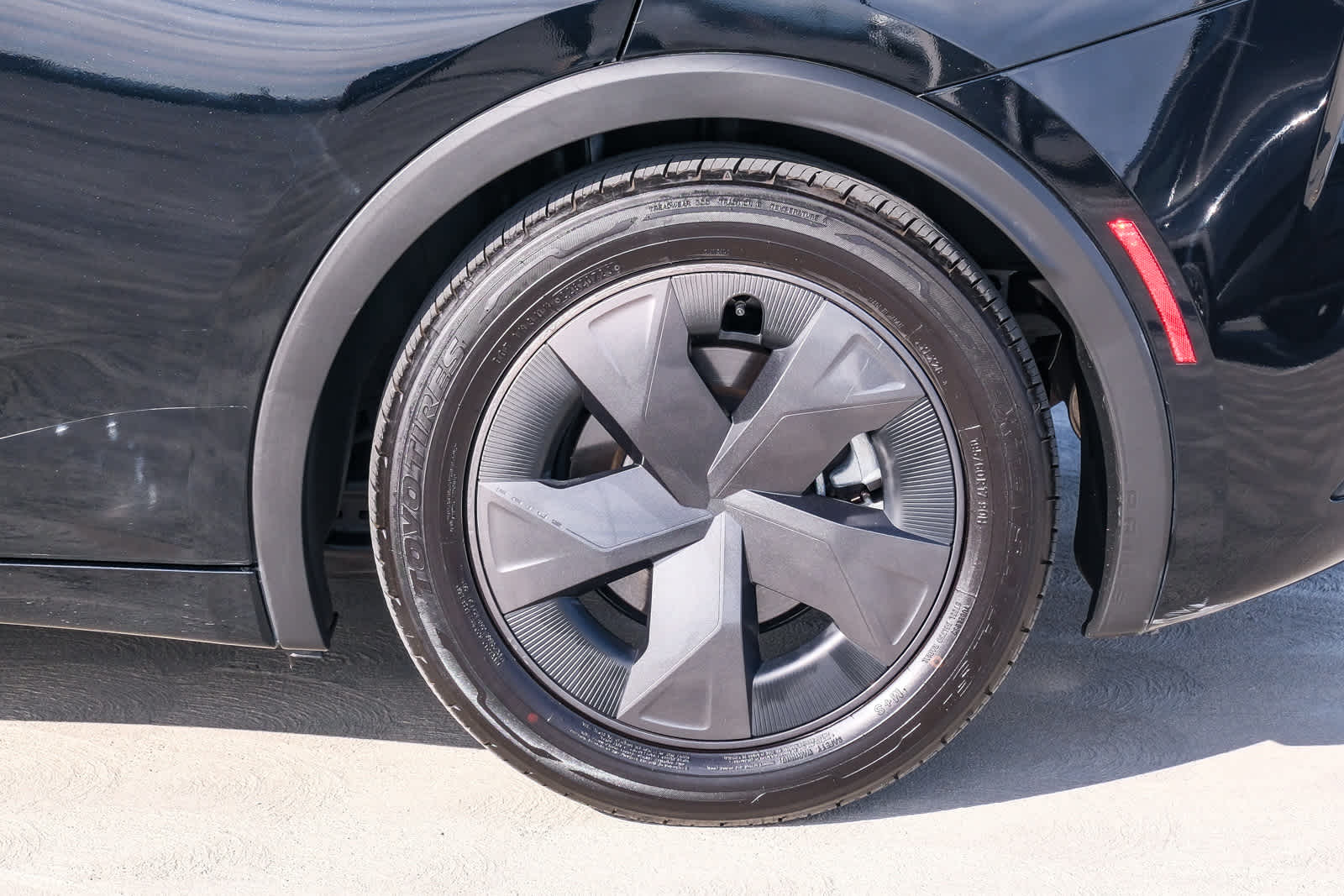 Thumbnail: 2025 Toyota Prius - 9