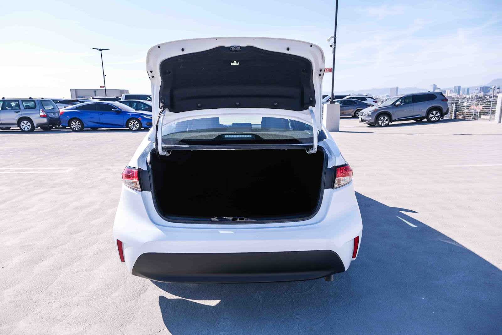 Thumbnail: 2025 Toyota Corolla - 29