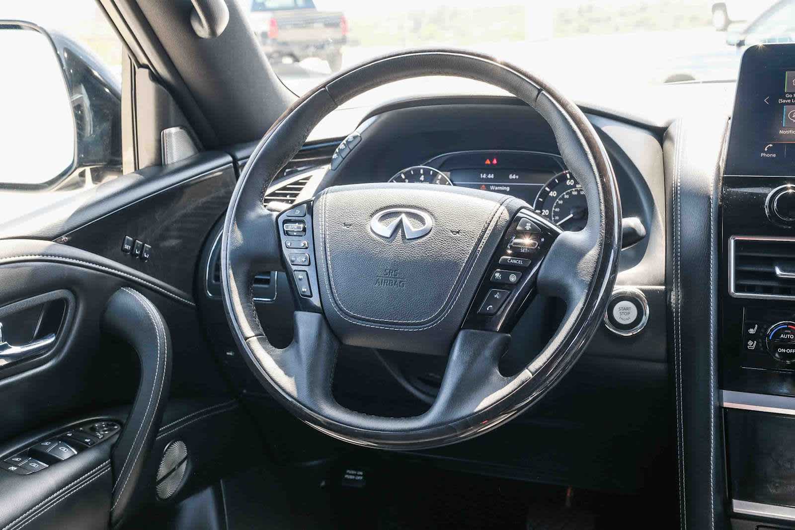 Thumbnail: 2024 INFINITI QX80 - 16