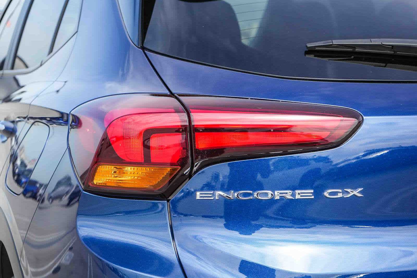 Thumbnail: 2023 Buick Encore GX - 9