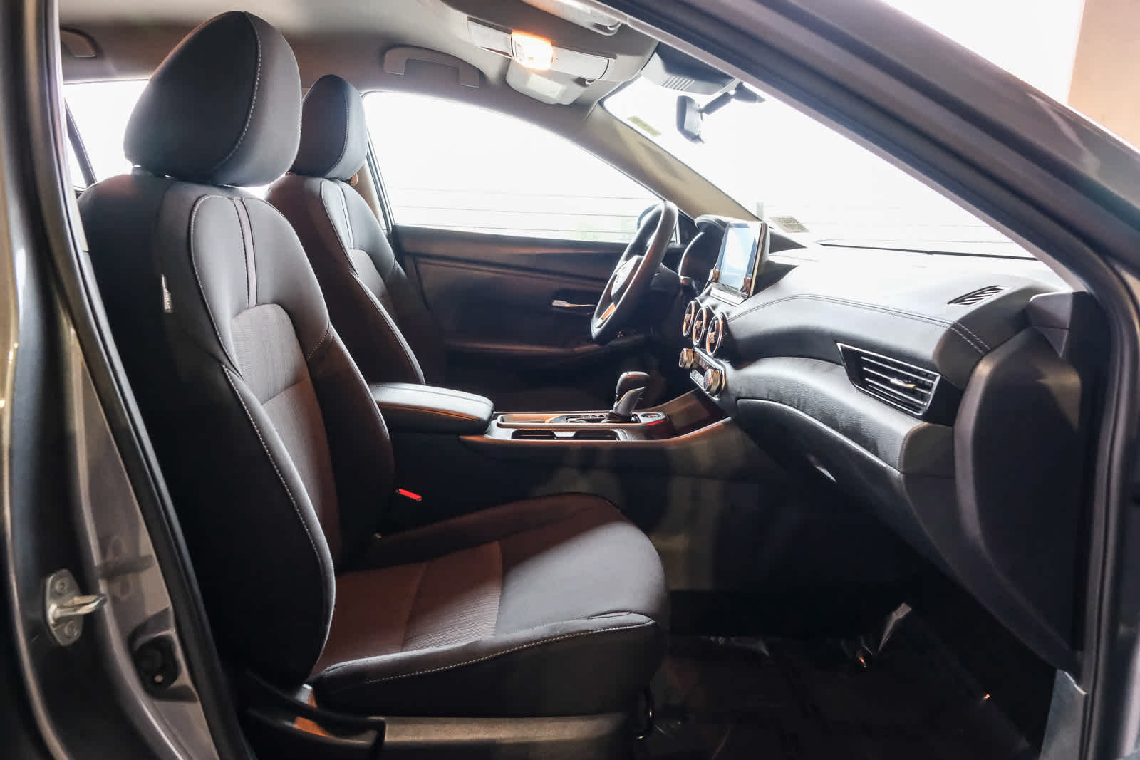 Thumbnail: 2024 Nissan Sentra - 15