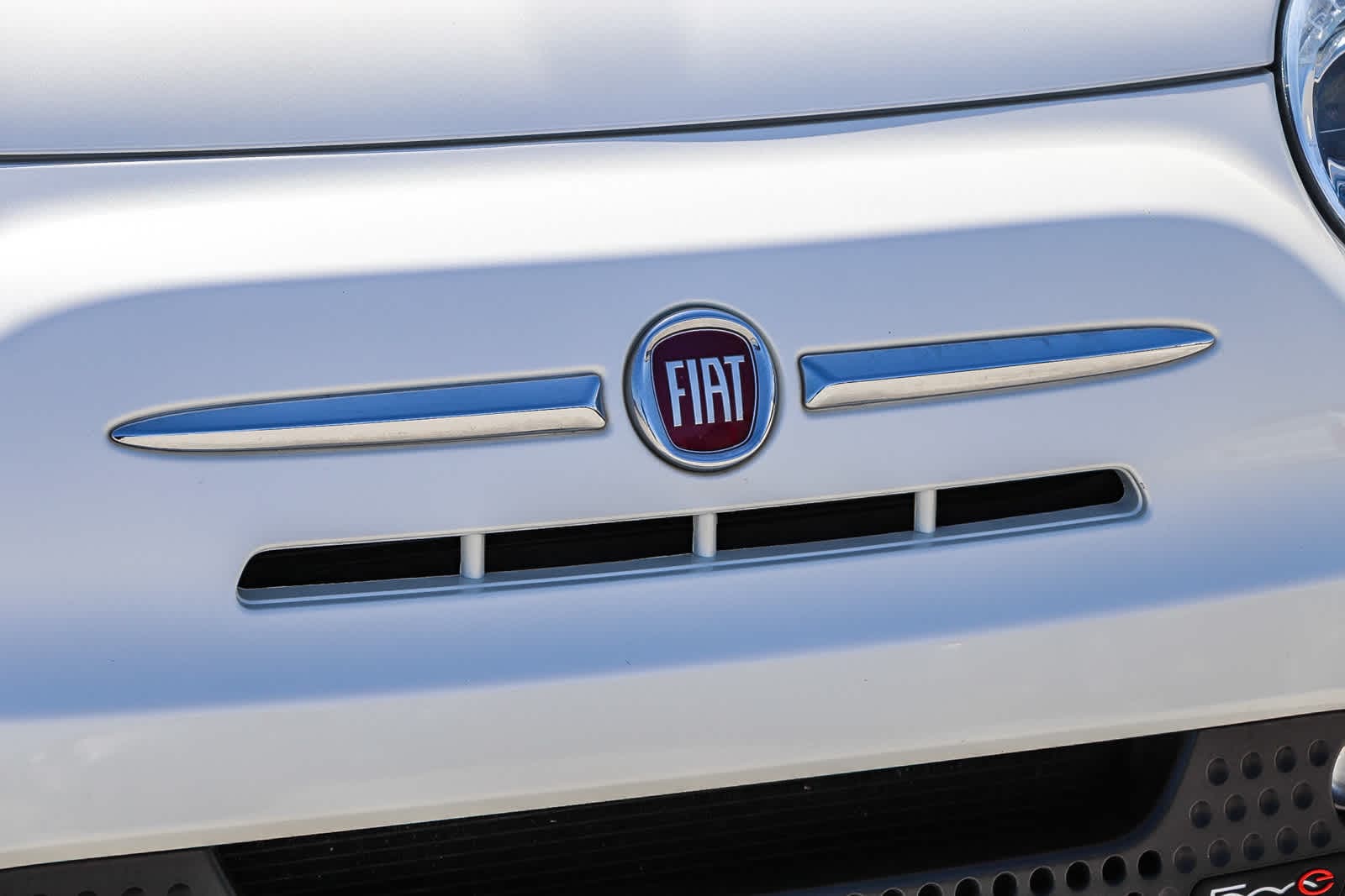 Thumbnail: 2016 Fiat 500e - 5