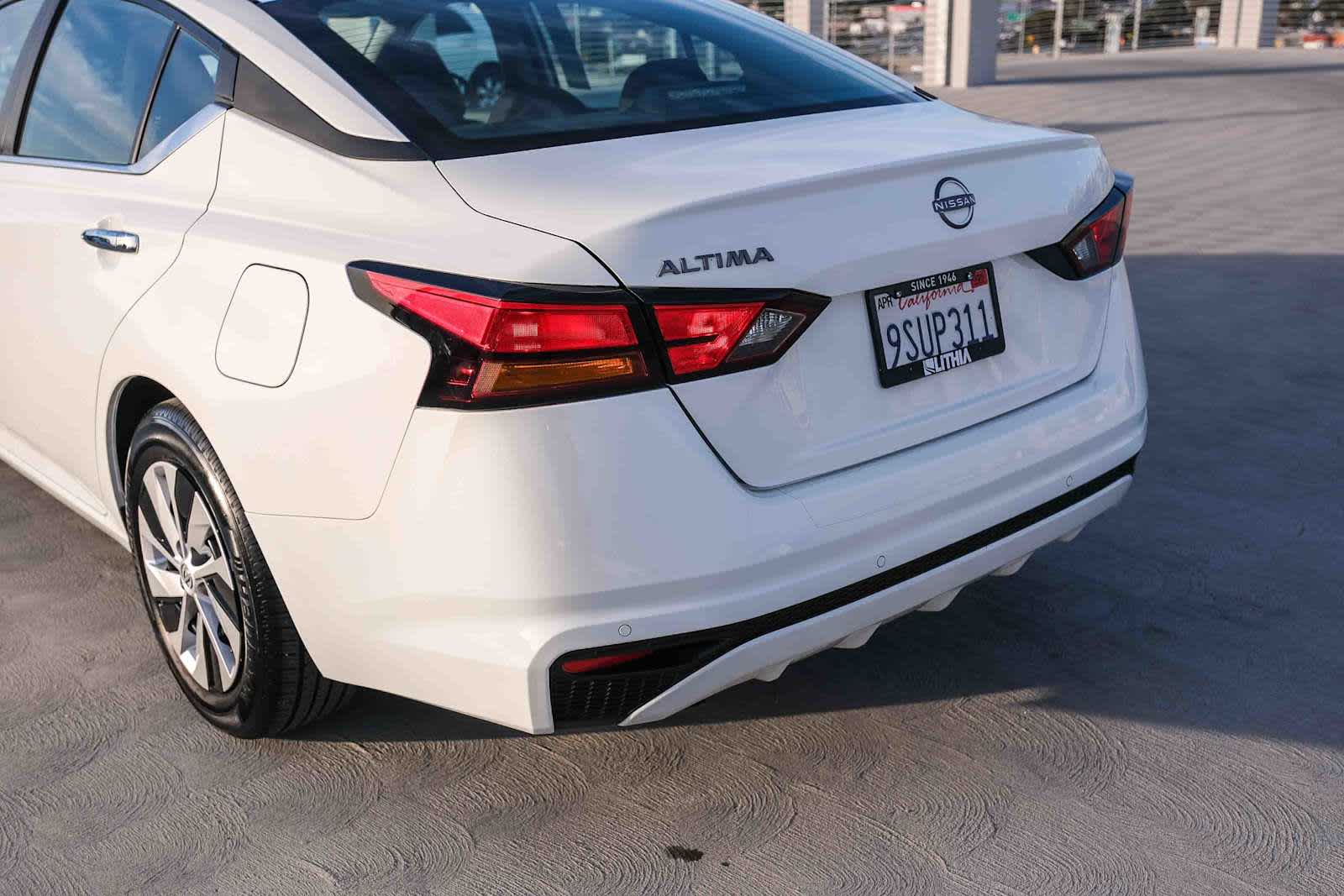 Thumbnail: 2025 Nissan Altima - 9