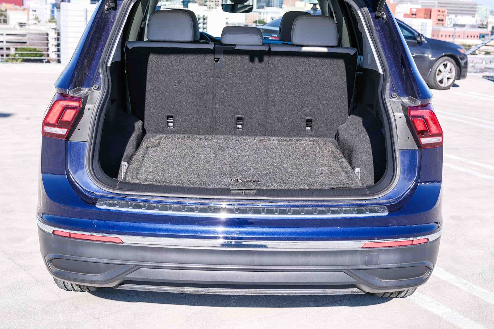 Thumbnail: 2022 Volkswagen Tiguan - 27