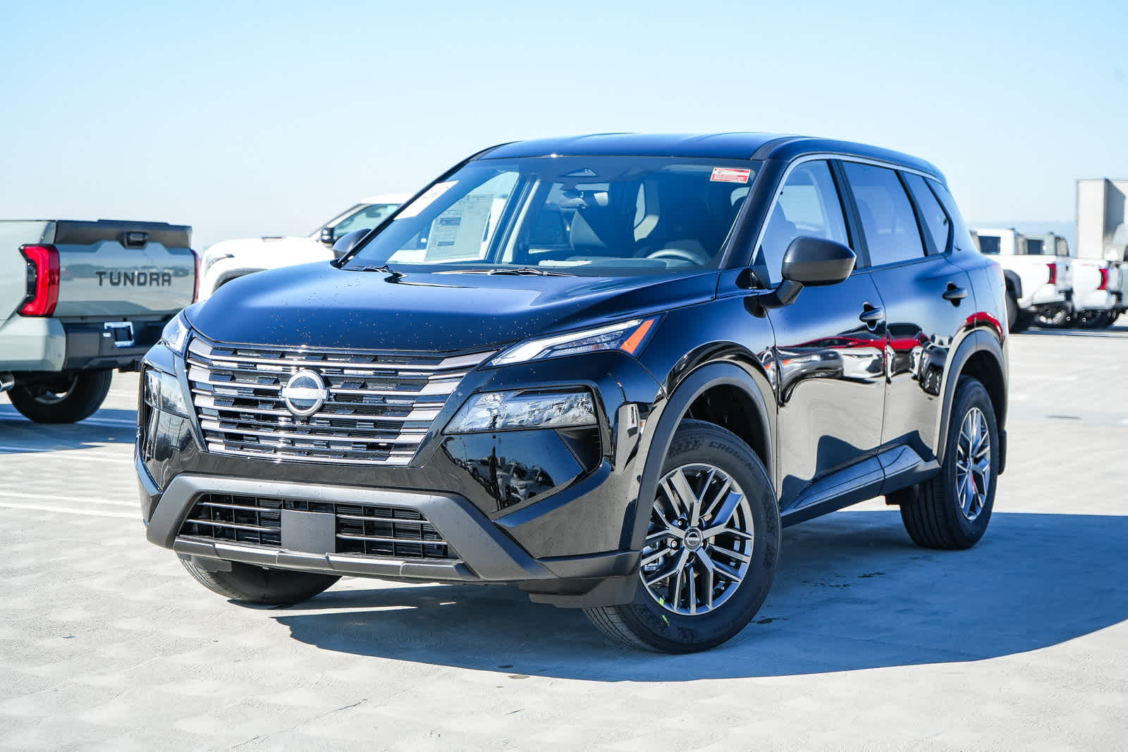 Thumbnail: 2026 Nissan Rogue - 1