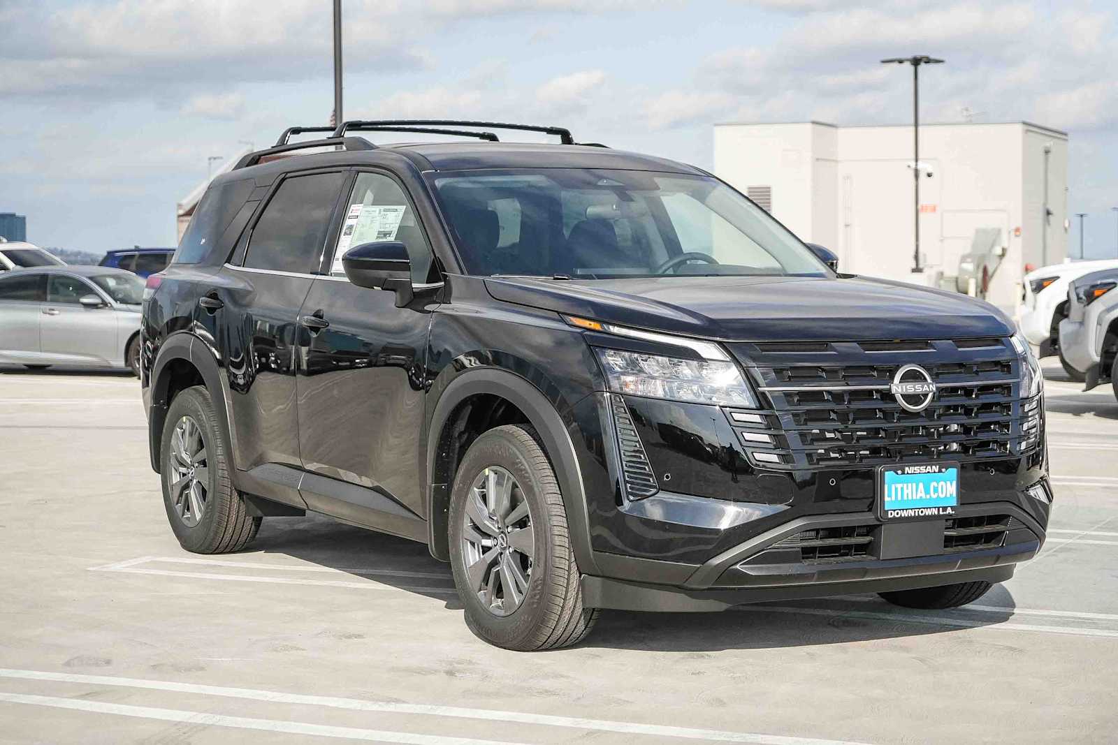 Thumbnail: 2026 Nissan Pathfinder - 3