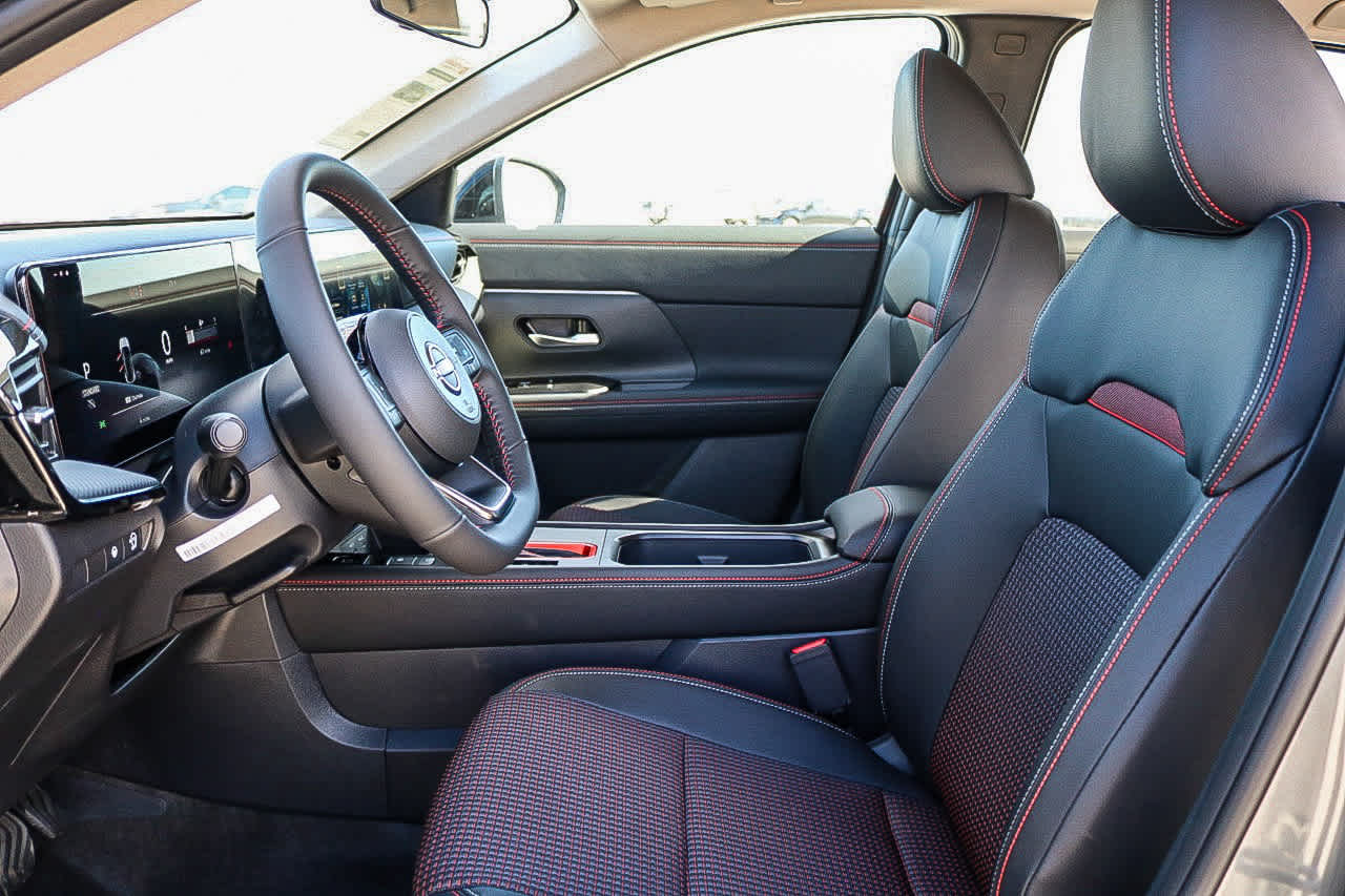 Thumbnail: 2026 Nissan Kicks - 19