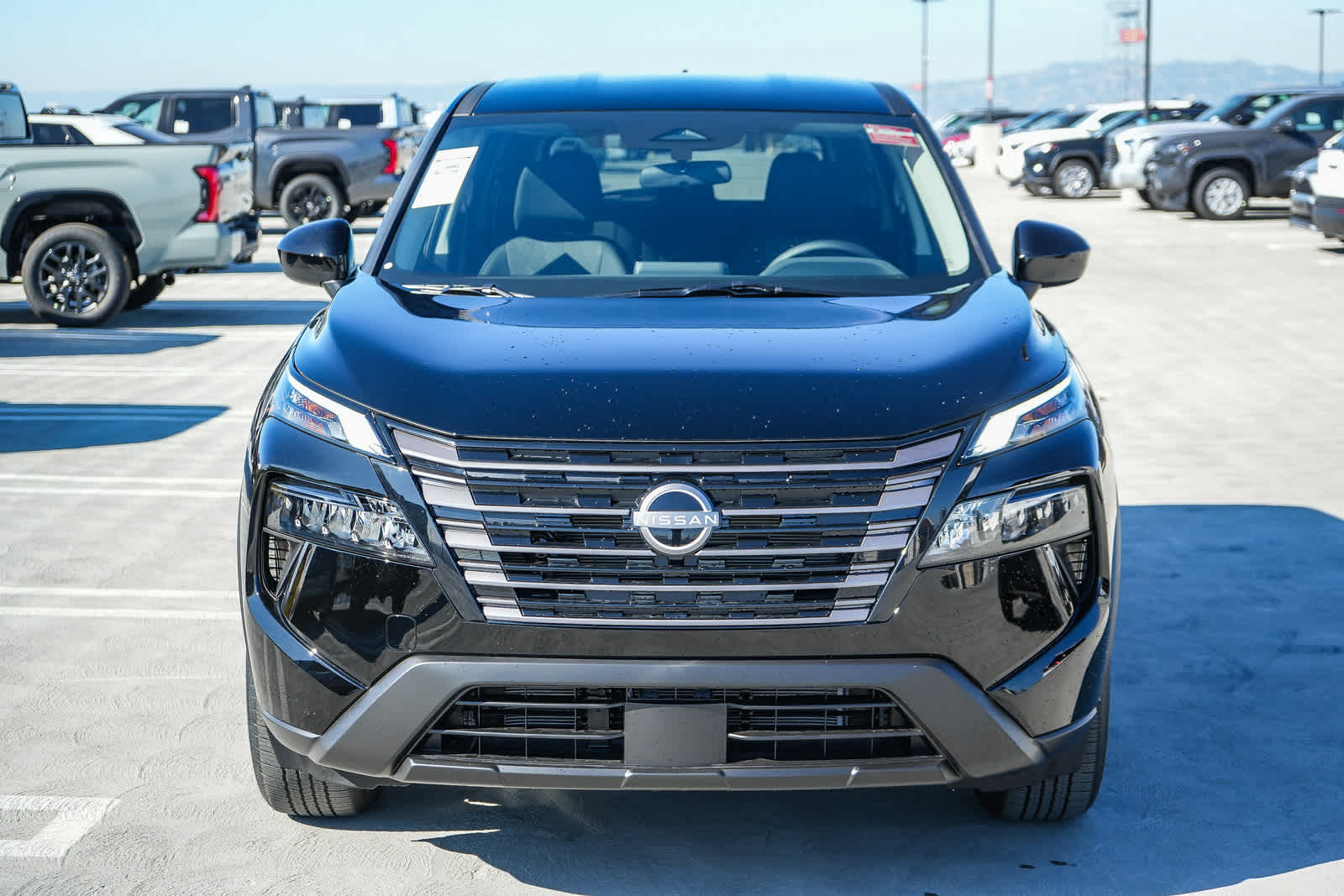 Thumbnail: 2026 Nissan Rogue - 3