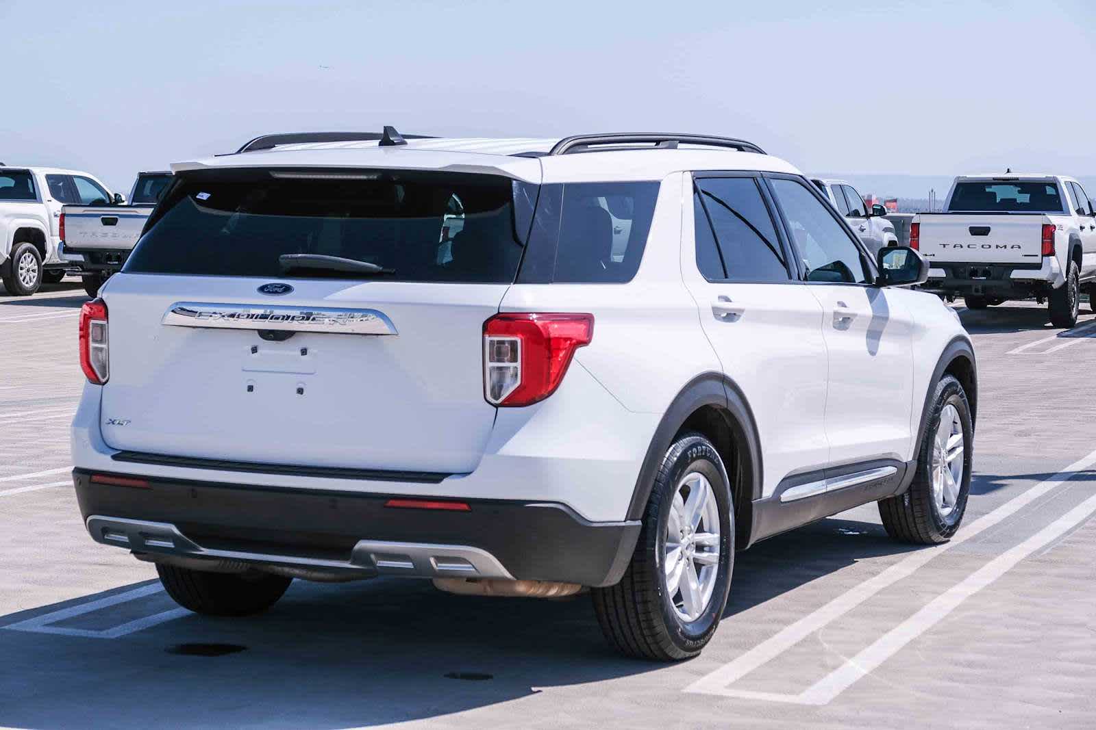 Thumbnail: 2023 Ford Explorer - 4