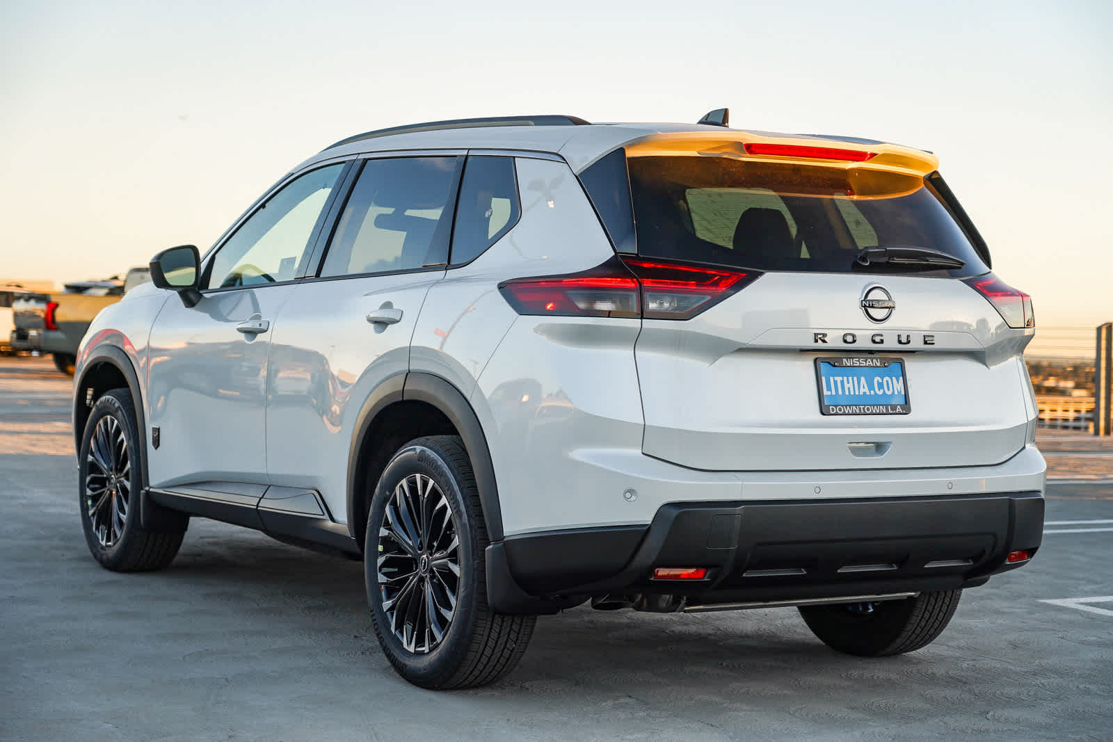 Thumbnail: 2026 Nissan Rogue - 8