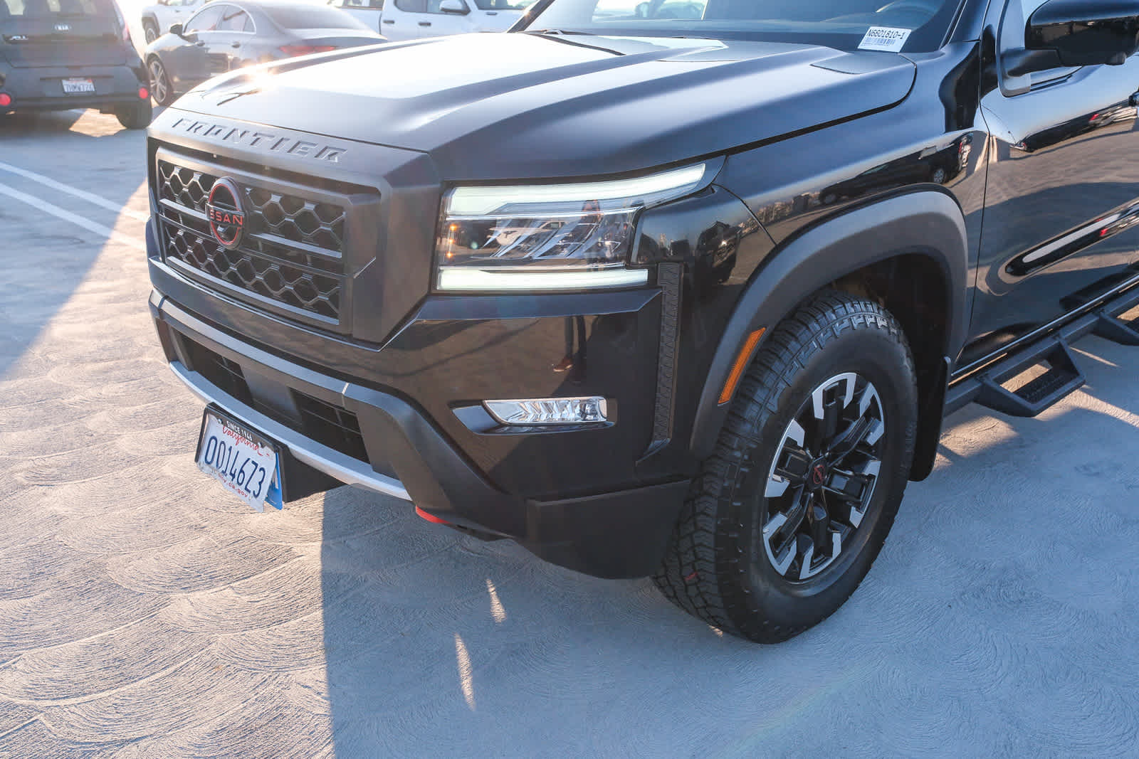 Thumbnail: 2023 Nissan Frontier - 12