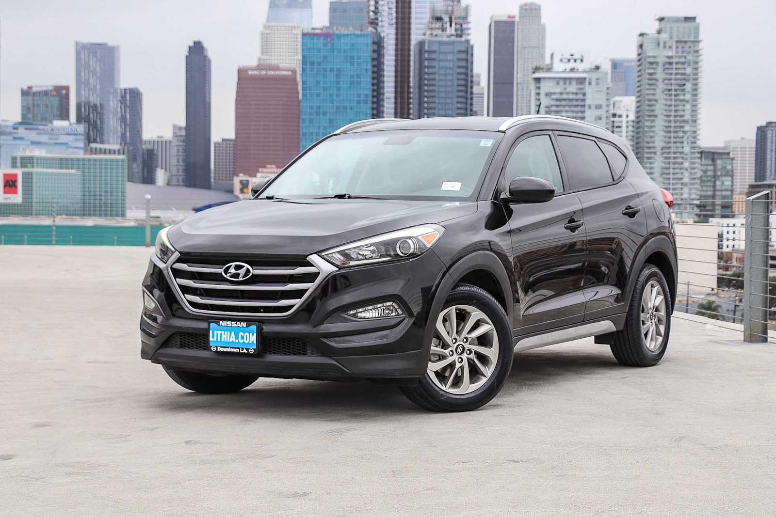 Thumbnail: 2017 Hyundai Tucson - 1