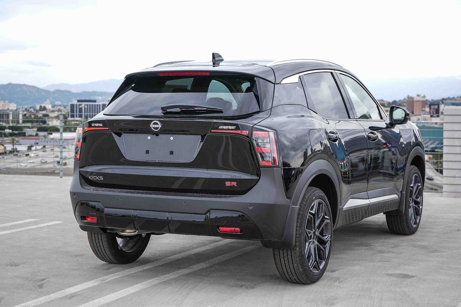 Thumbnail: 2026 Nissan Kicks - 6