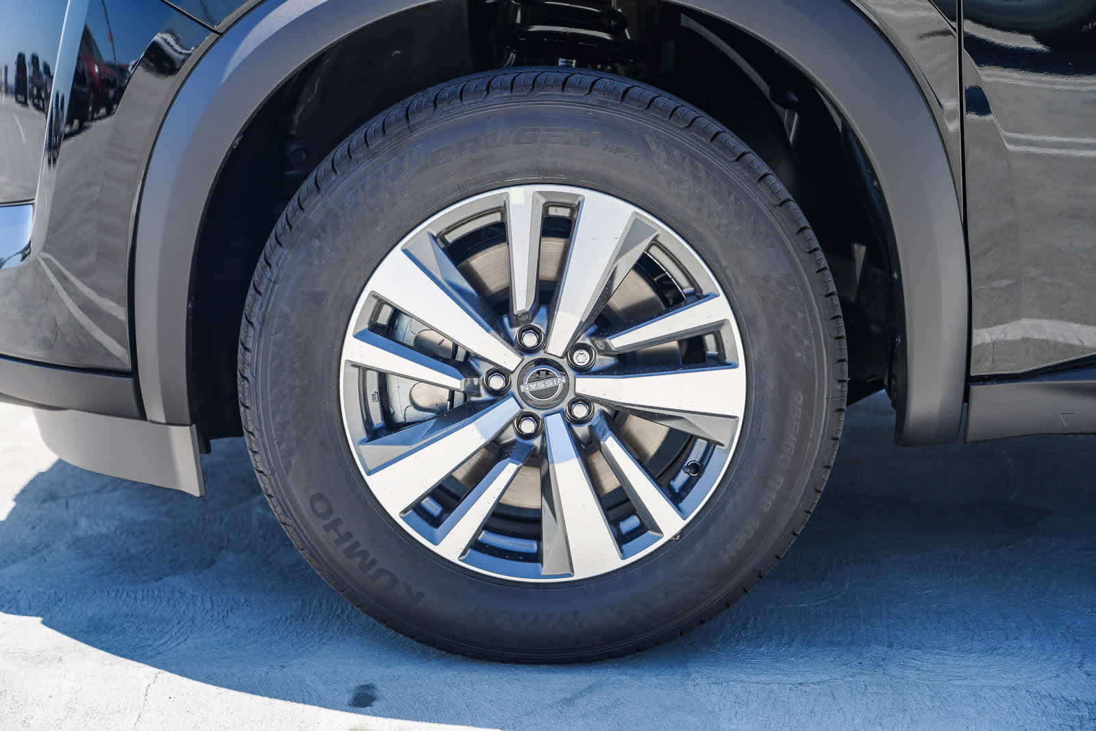 Thumbnail: 2025 Nissan Pathfinder - 10