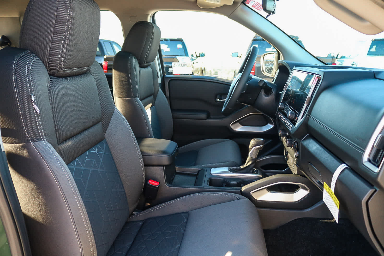 Thumbnail: 2026 Nissan Frontier - 18