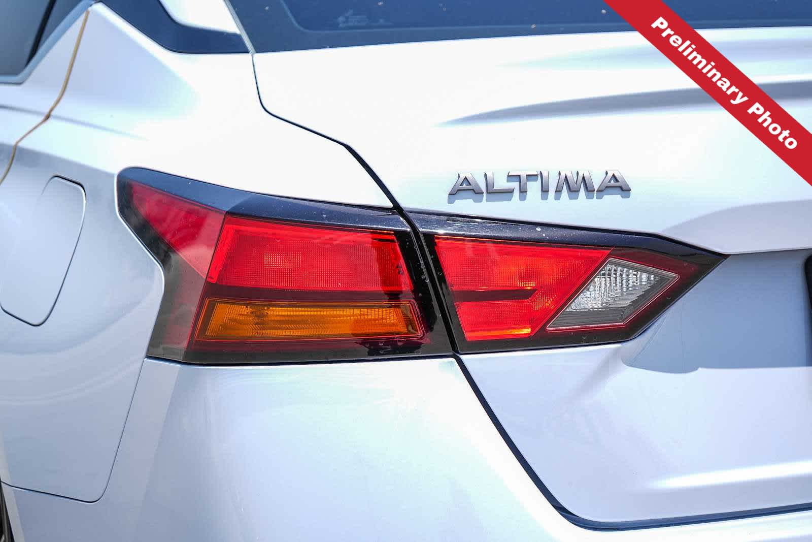 Thumbnail: 2024 Nissan Altima - 9