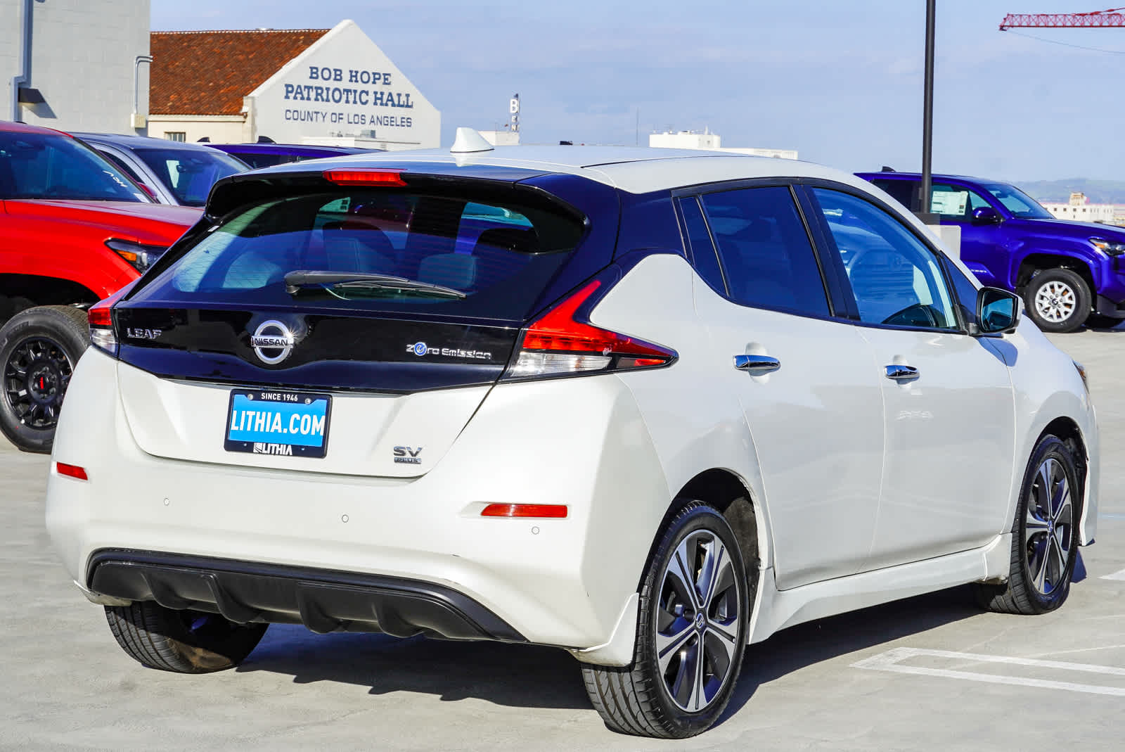 Thumbnail: 2020 Nissan Leaf - 4