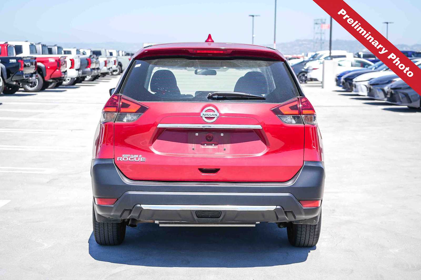 Thumbnail: 2017 Nissan Rogue - 7