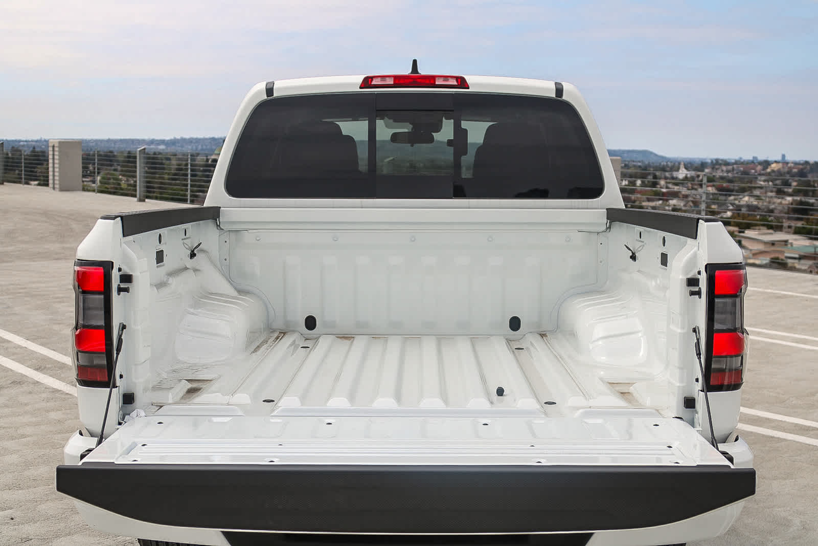 Thumbnail: 2025 Nissan Frontier - 12