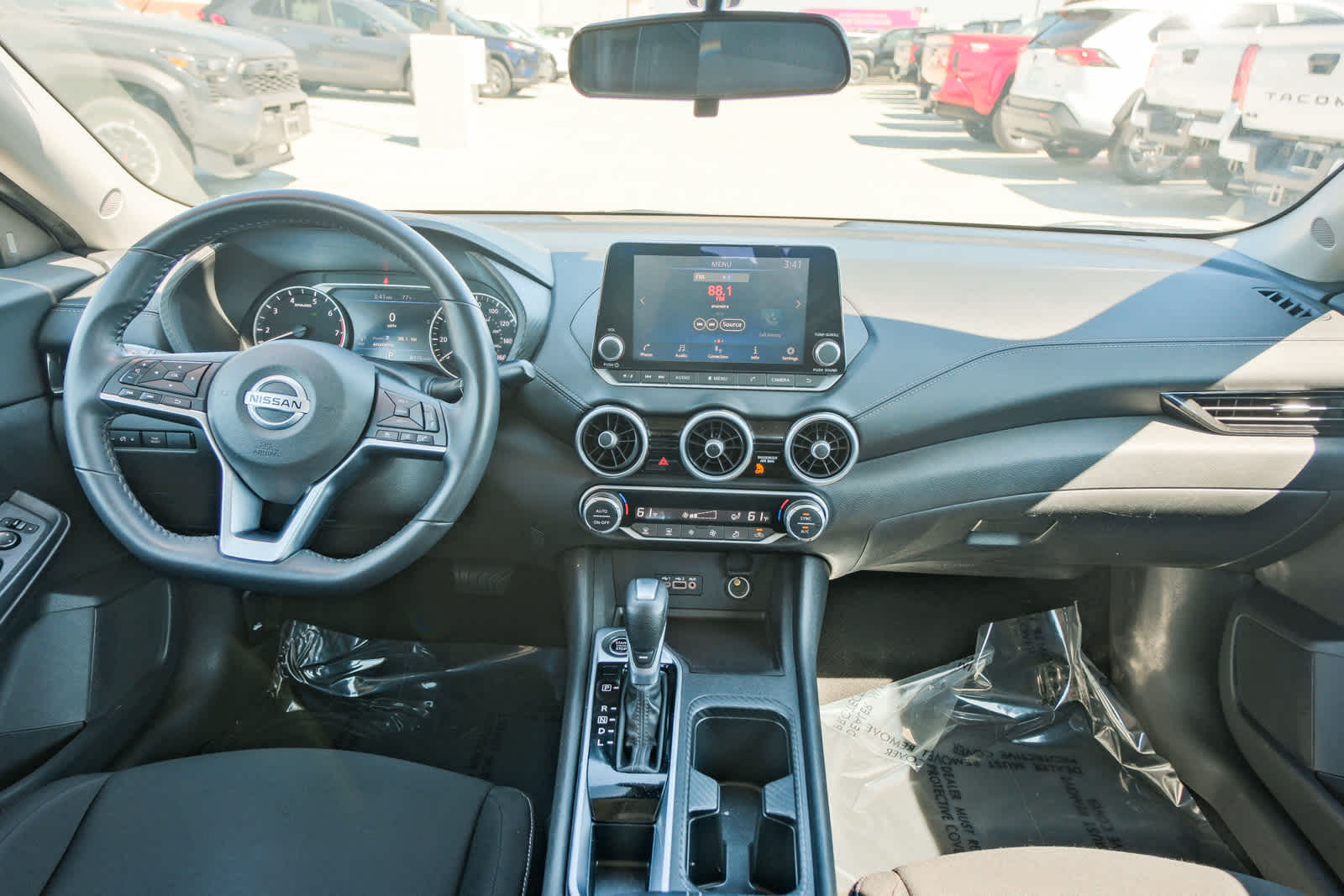Thumbnail: 2021 Nissan Sentra - 13